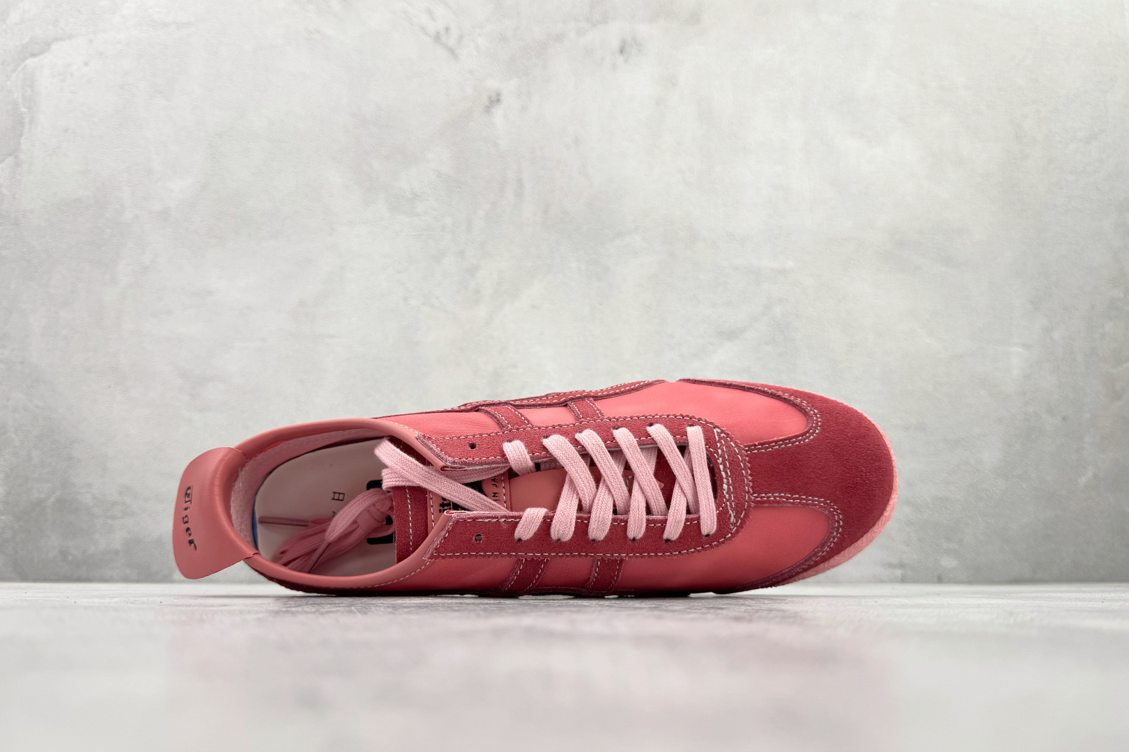 渠道特供 Onitsuka Tiger鬼塚虎 MEXICO 66 NM 红色 1183C176-600