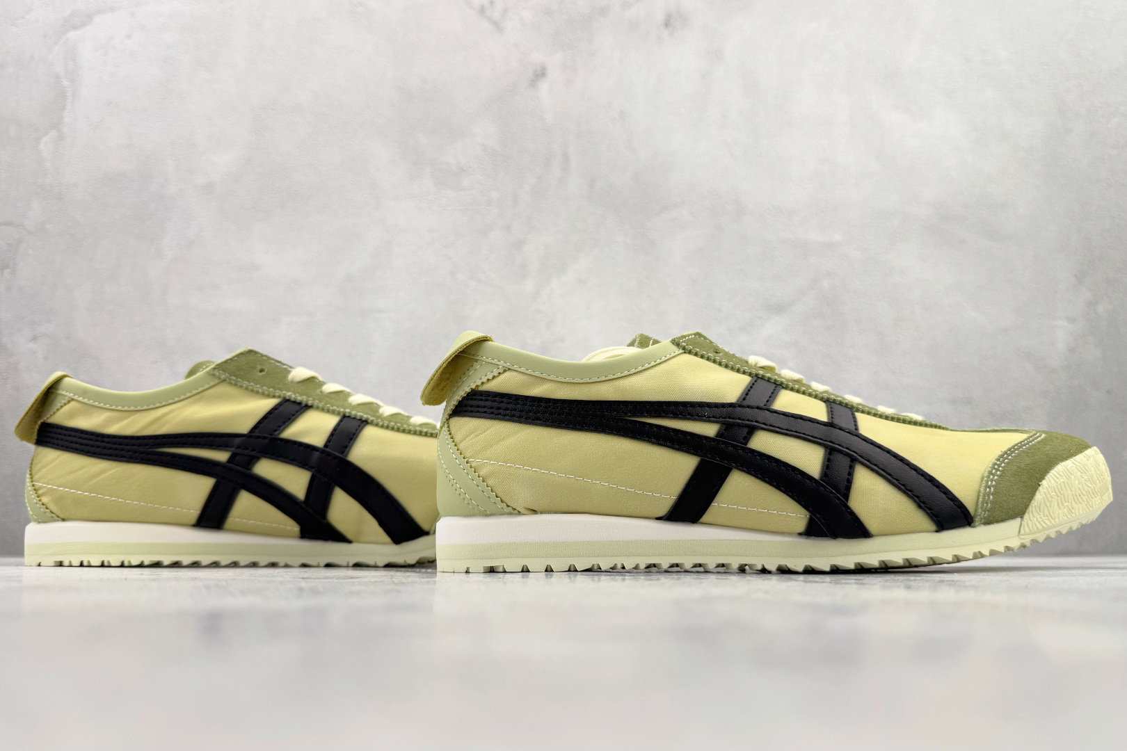 渠道特供 Onitsuka Tiger鬼塚虎 MEXICO 66 NM 绿黑色 1183C460-300