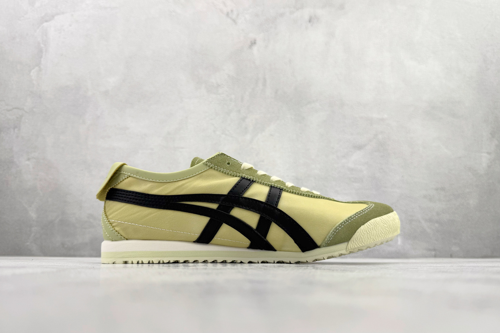 渠道特供 Onitsuka Tiger鬼塚虎 MEXICO 66 NM 绿黑色 1183C460-300