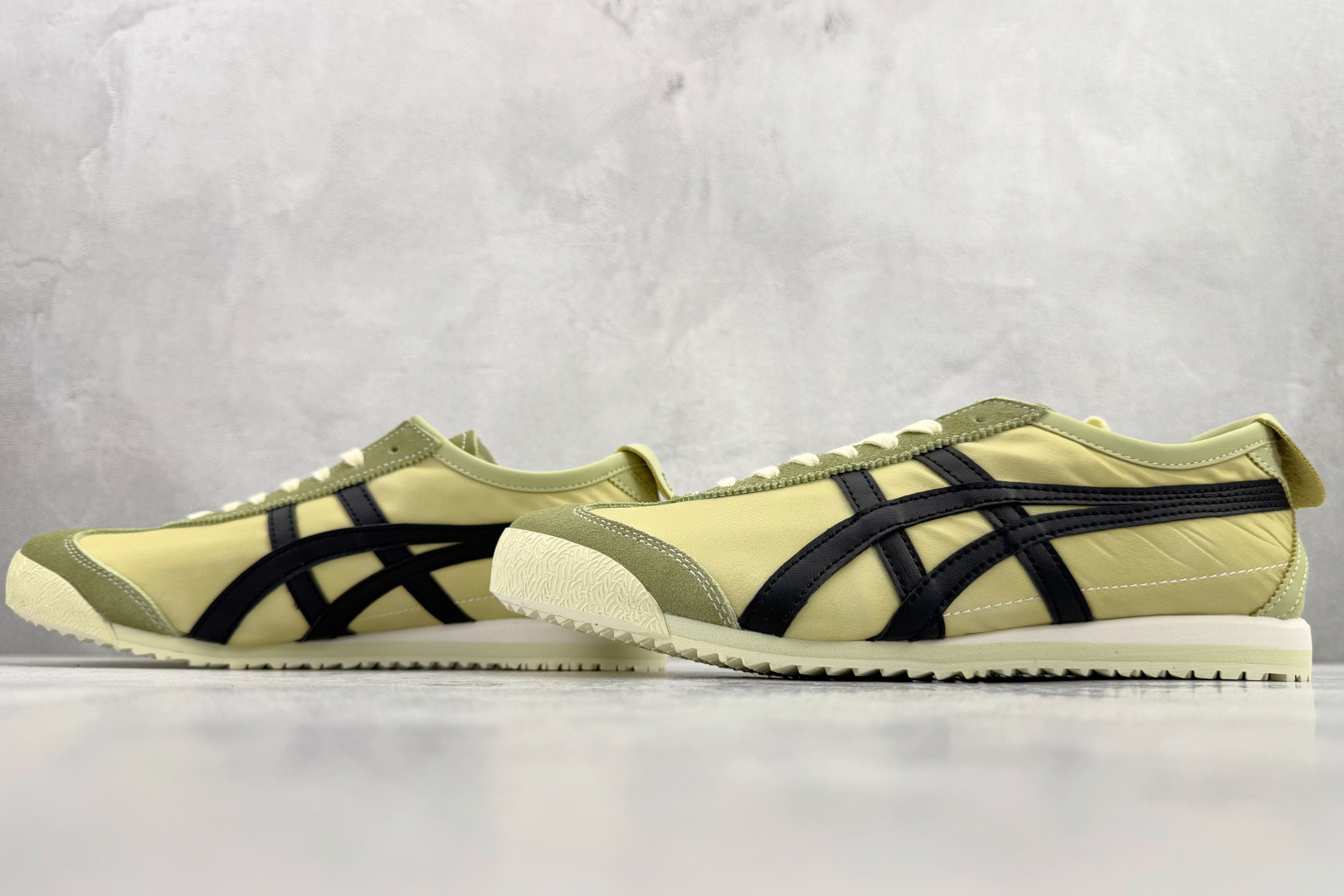 渠道特供 Onitsuka Tiger鬼塚虎 MEXICO 66 NM 绿黑色 1183C460-300
