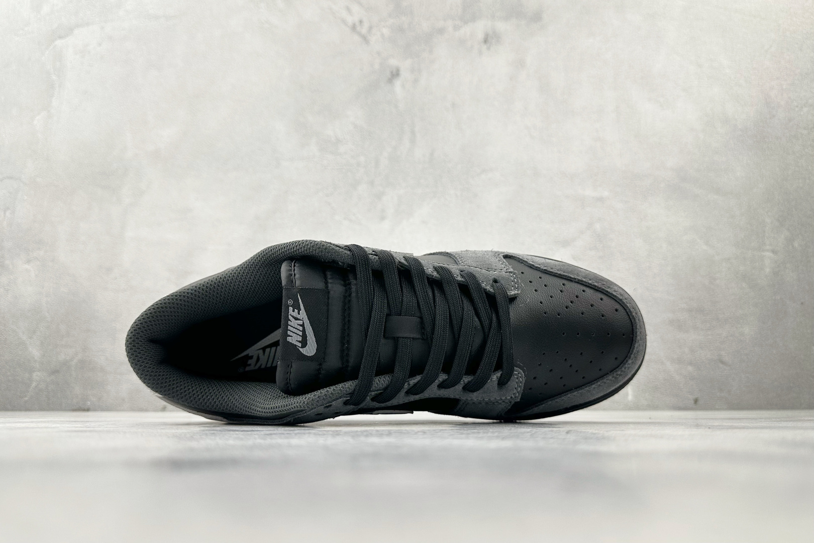 Nike Dunk Low 黑银 II7636-001