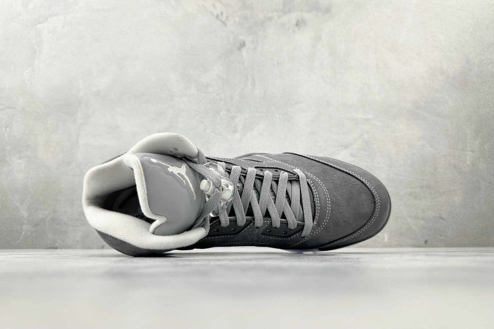 Jordan Air Jordan 5 “Wolf Grey”灰色 DD0587-002
