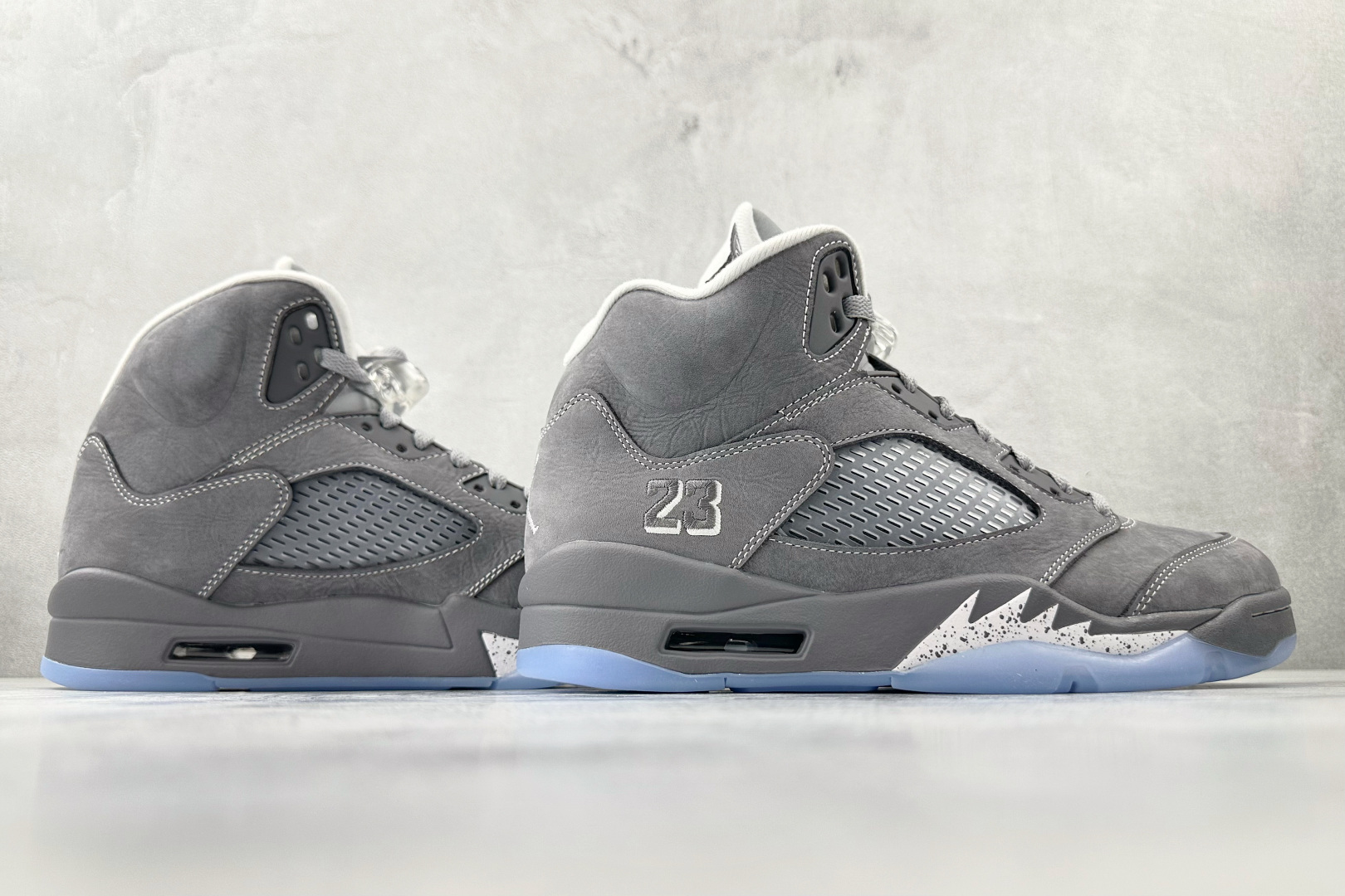 Jordan Air Jordan 5 “Wolf Grey”灰色 DD0587-002