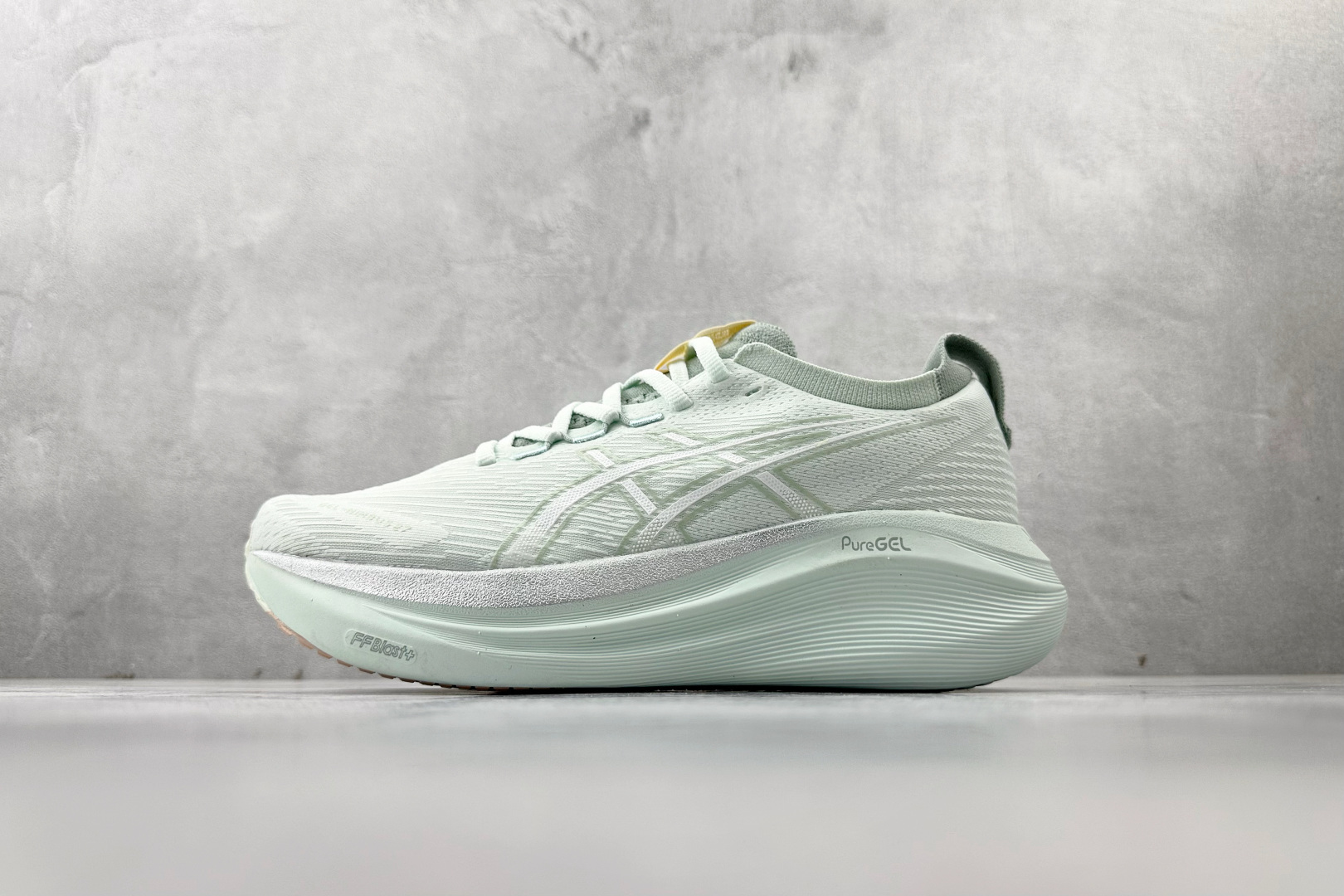 190 Asics GEL-NIMBUS 27 浅蓝色 1011B958-300