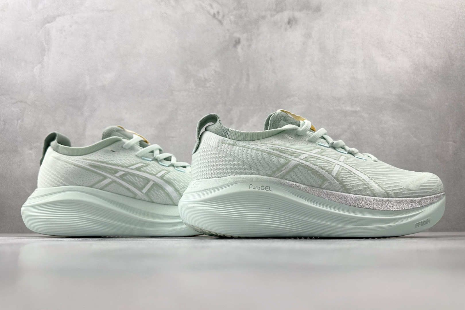 190 Asics GEL-NIMBUS 27 浅蓝色 1011B958-300