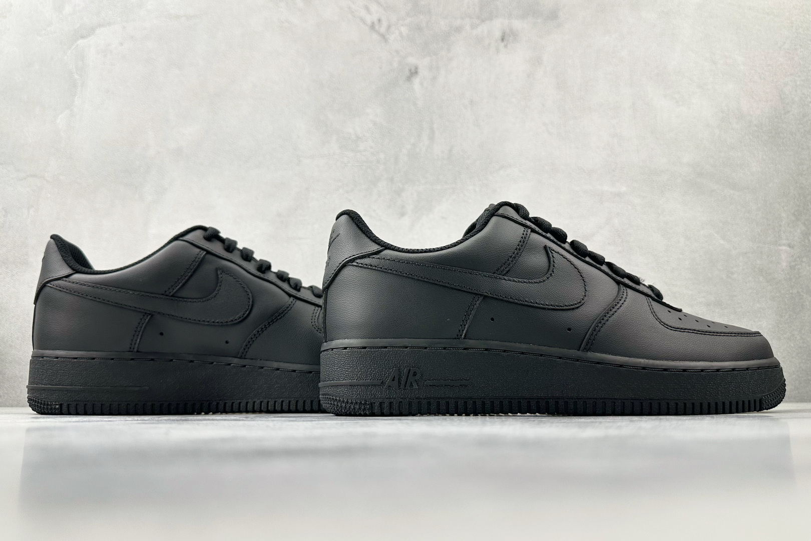 顶级纯原 完美复刻 Nike Air Force 1'07 黑色 黑武士货号：CW2288 001尺码：