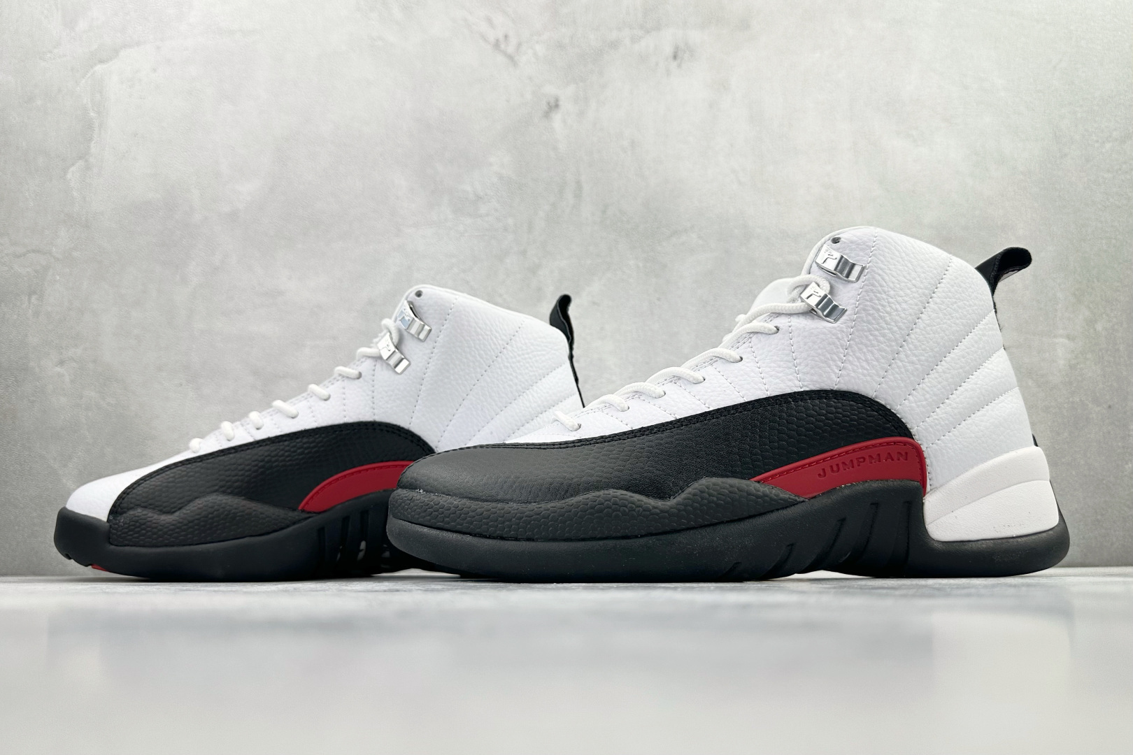 Jordan Air Jordan 12 ”Red Taxi” 白黑红 CT8013-162-莆田鞋,莆田鞋货源,高仿鞋,高仿鞋货源,安福档口,莆田高仿鞋,莆田鞋批发,高仿鞋批发,莆田高仿运动鞋,高仿运动鞋,莆田运动鞋 Jordan Air Jordan 12 ”Red Taxi” 白黑红 CT8013-162