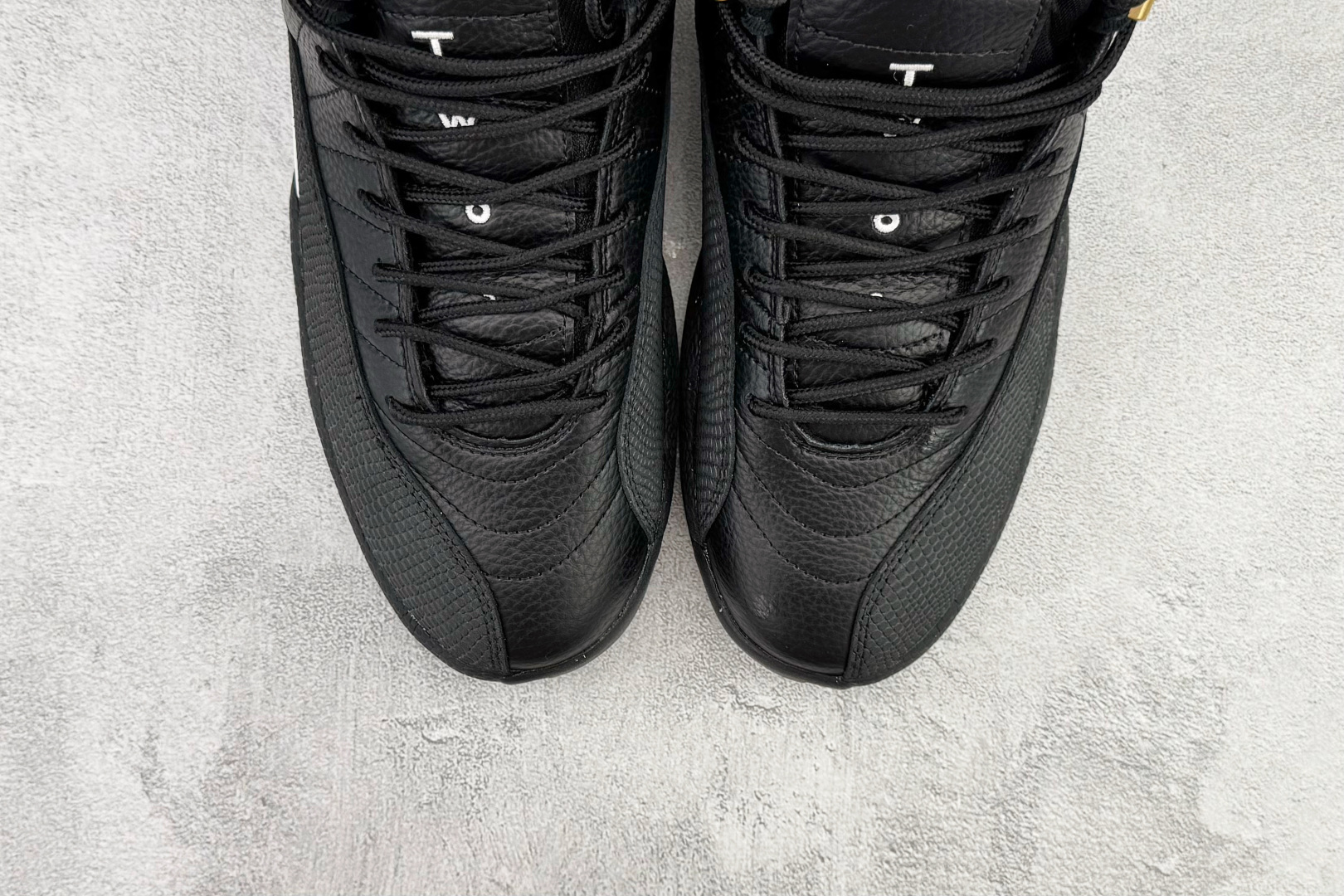 Jordan Air Jordan 12 Retro 黑金 130690-013