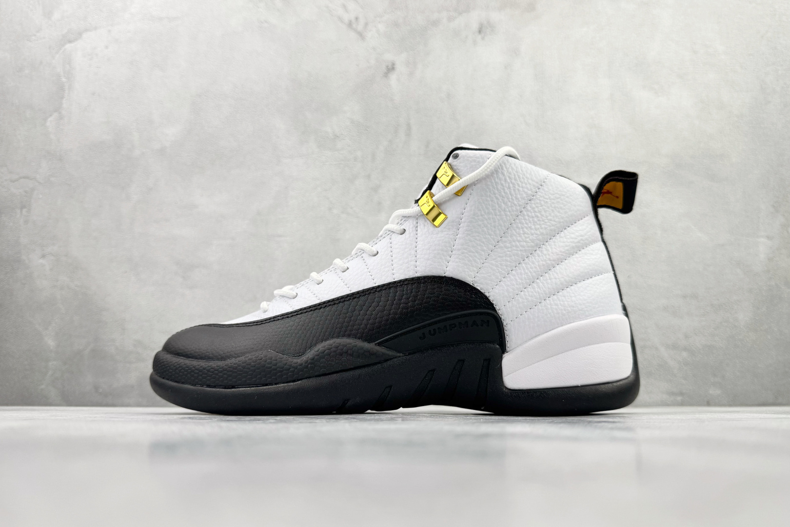 Jordan Air Jordan 12 Retro 白黑 CT8013-117 Jordan Air Jordan 12 Retro 白黑 CT8013-117