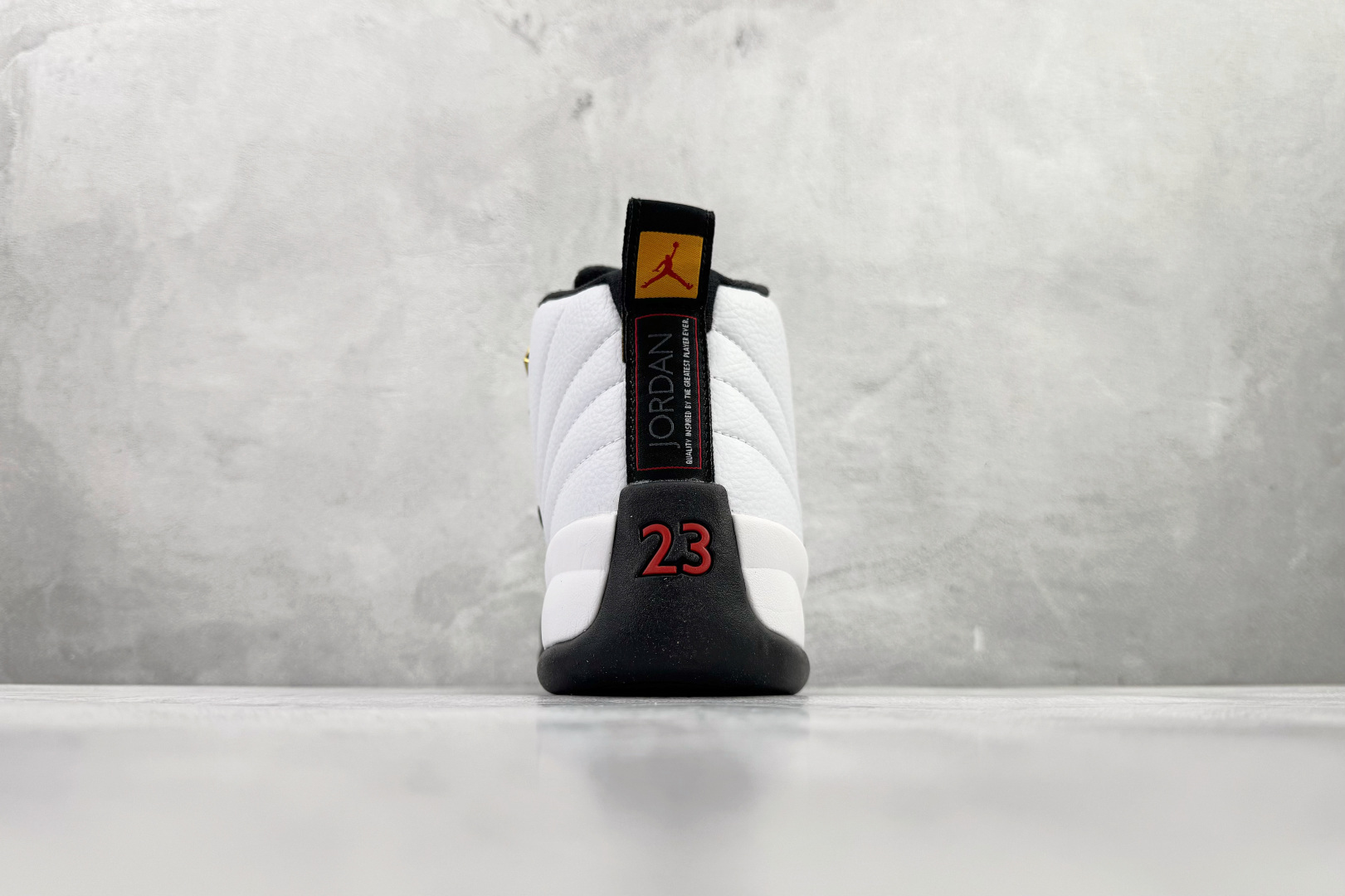 Jordan Air Jordan 12 Retro 白黑 CT8013-117 Jordan Air Jordan 12 Retro 白黑 CT8013-117