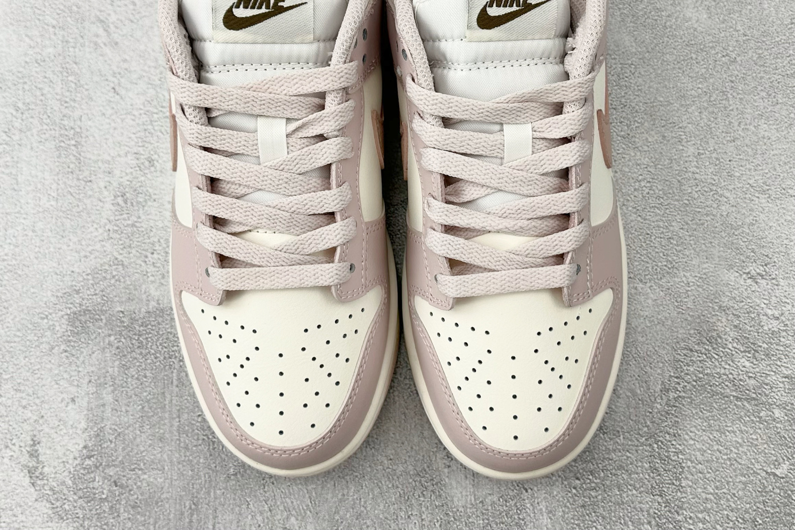 Nike Dunk Low 柔雾粉 IM6572-602