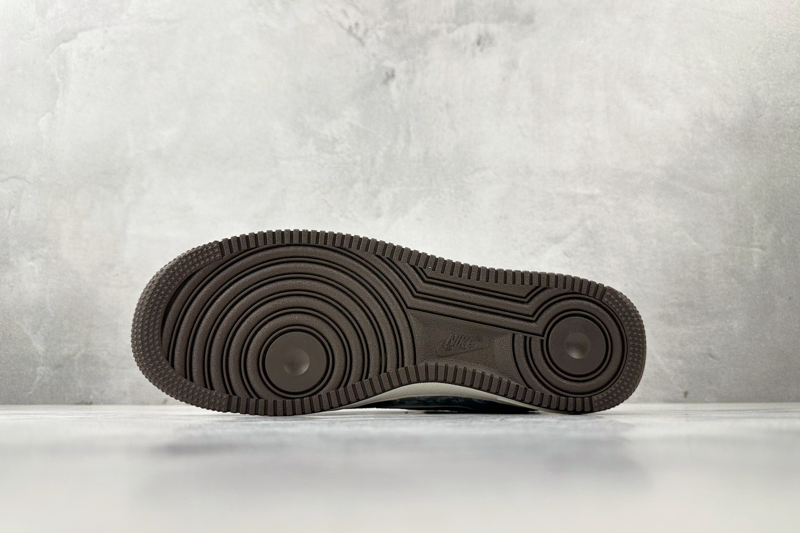 Nike Air Force 1 Low 克罗心 棕灰色 SY1388-010 Nike Air Force 1 Low 克罗心 棕灰色 SY1388-010