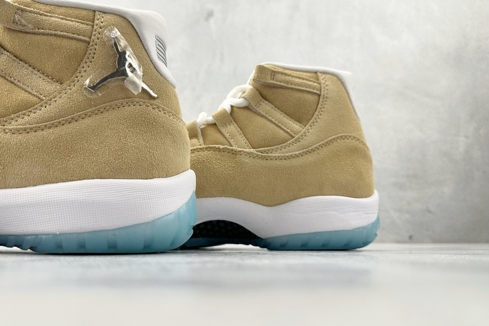 口碑神作 Jordan Air Jordan 11 Retro ”H-TOWN” 北美限定 白蓝 IO8960-707