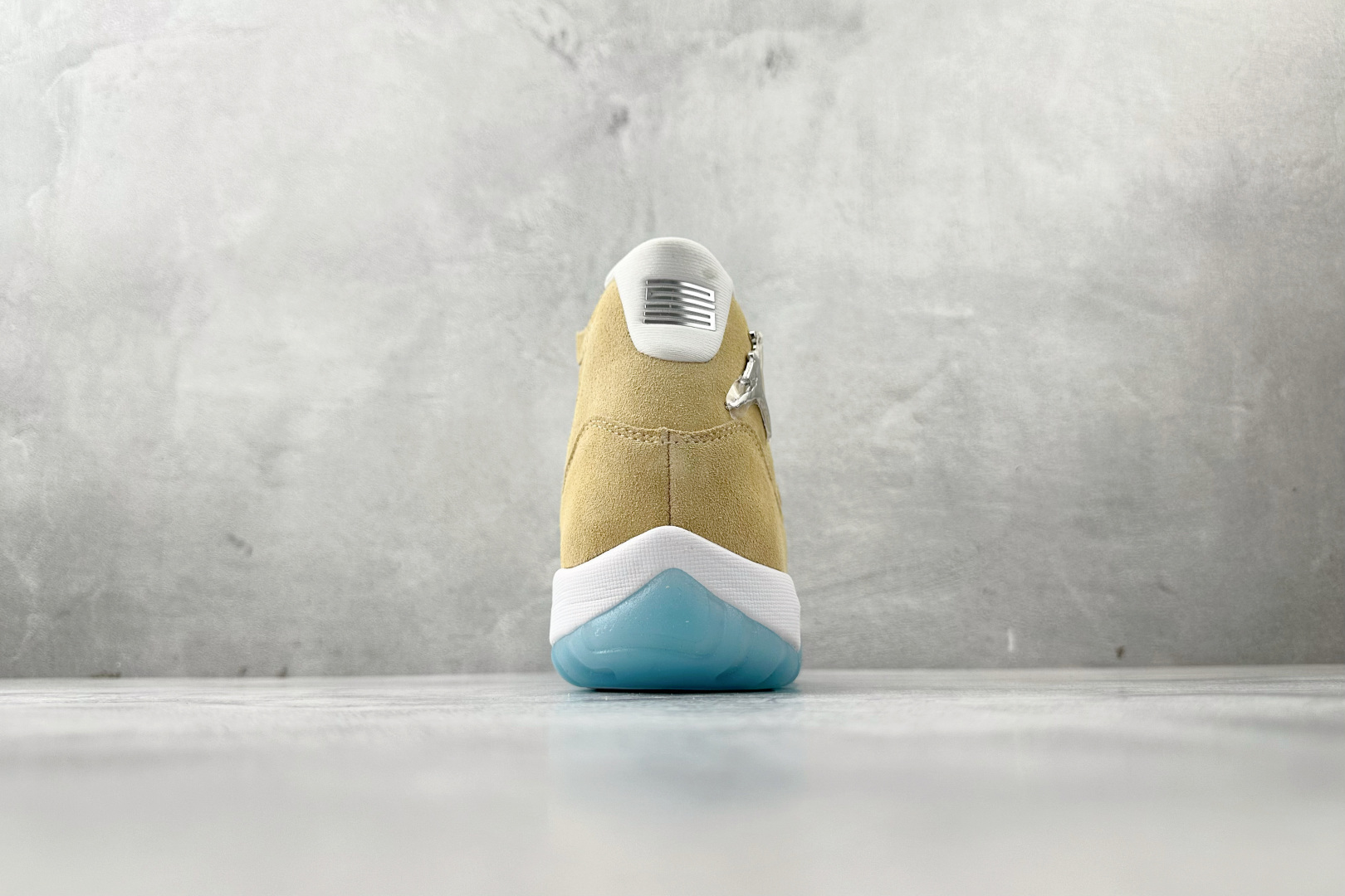 口碑神作 Jordan Air Jordan 11 Retro ”H-TOWN” 北美限定 白蓝 IO8960-707