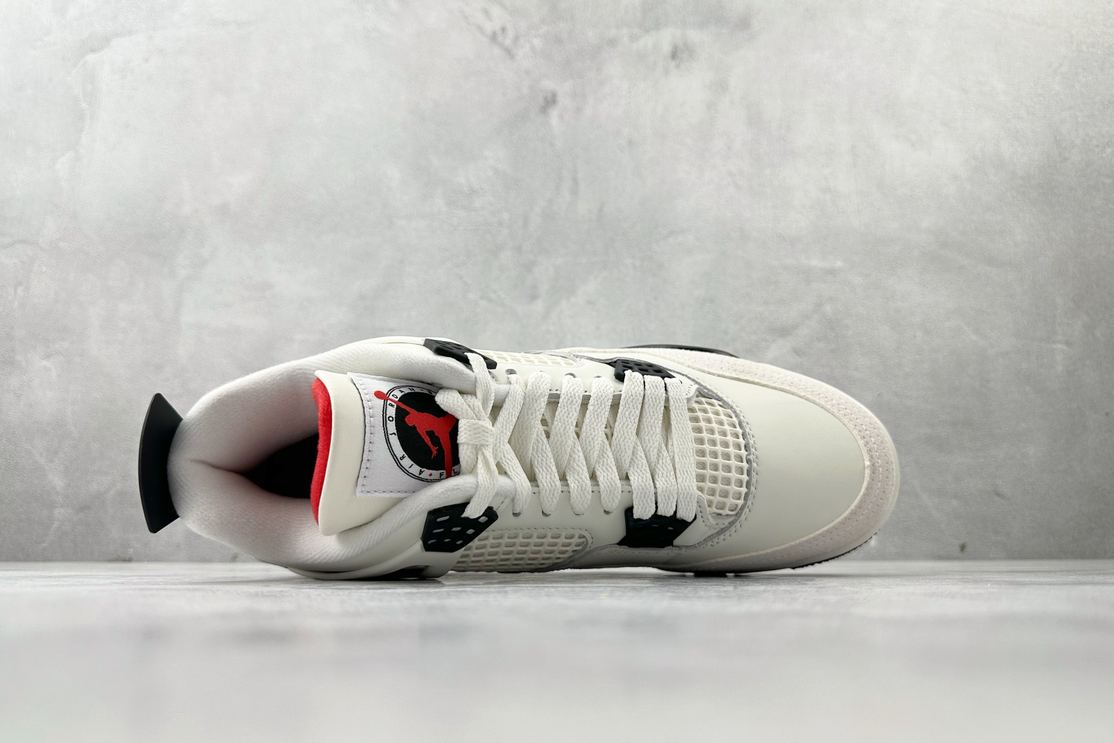 顶级纯原 完美复刻 Jordan Air Jordan 4 Retro 黑白 IM4002-100