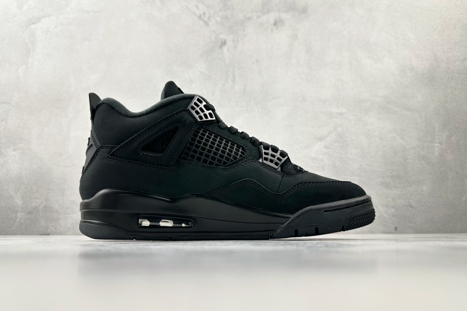 顶级纯原 完美复刻 Jordan Air Jordan 4 Retro 黑色 新黑猫 FV5029-010 顶级纯原 完美复刻 Jordan Air Jordan 4 Retro 黑色 新黑猫 FV5029-010