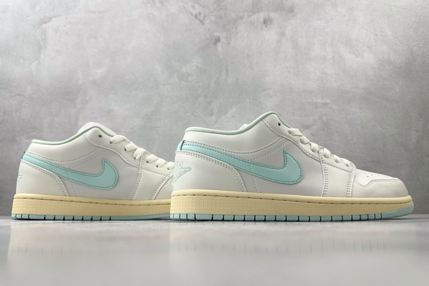 Jordan Air Jordan 1 Low 米白薄荷绿 DC0774-134 Jordan Air Jordan 1 Low 米白薄荷绿 DC0774-134