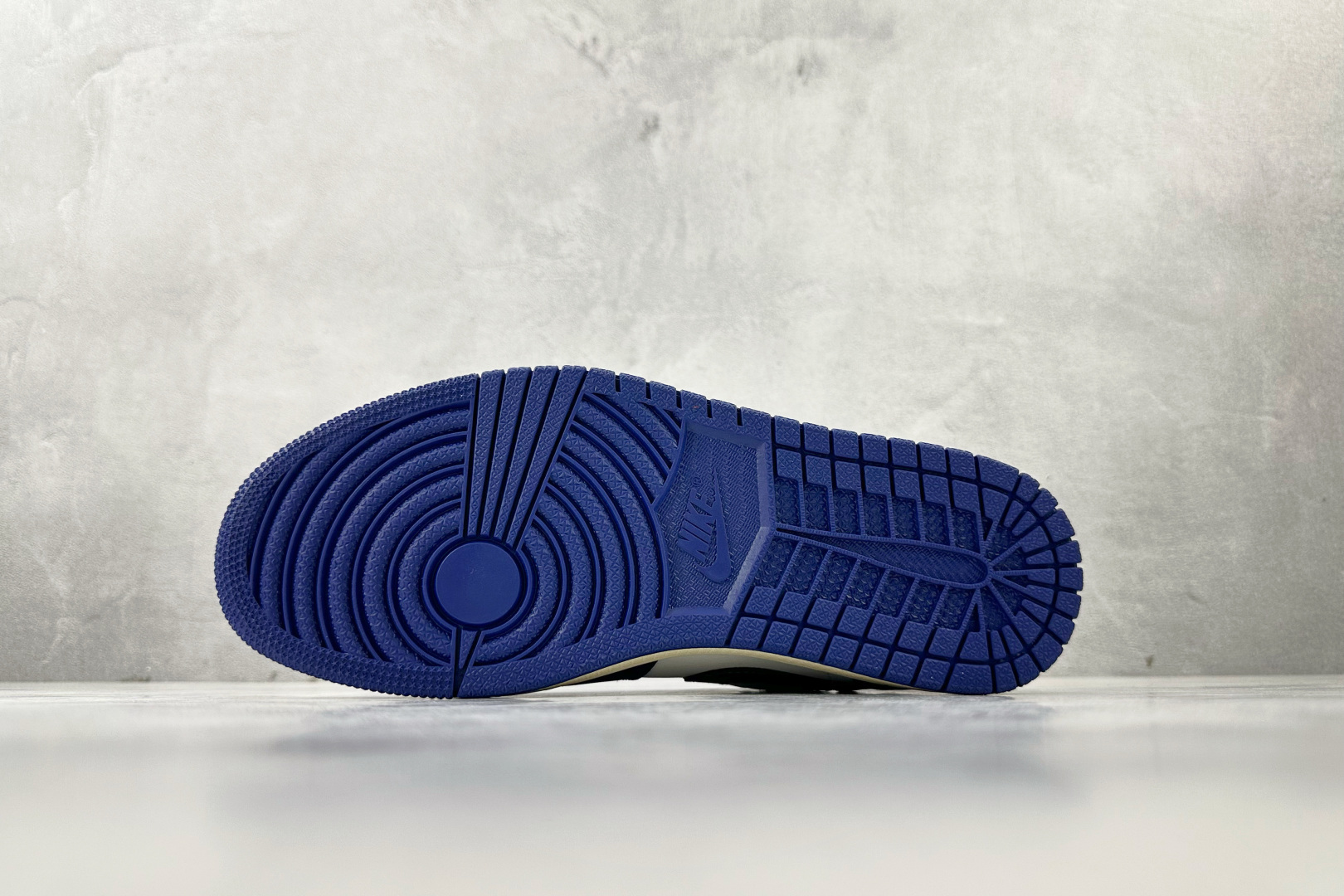 Jordan Air Jordan 1 Low 蓝绿白 553558-147 Jordan Air Jordan 1 Low 蓝绿白 553558-147