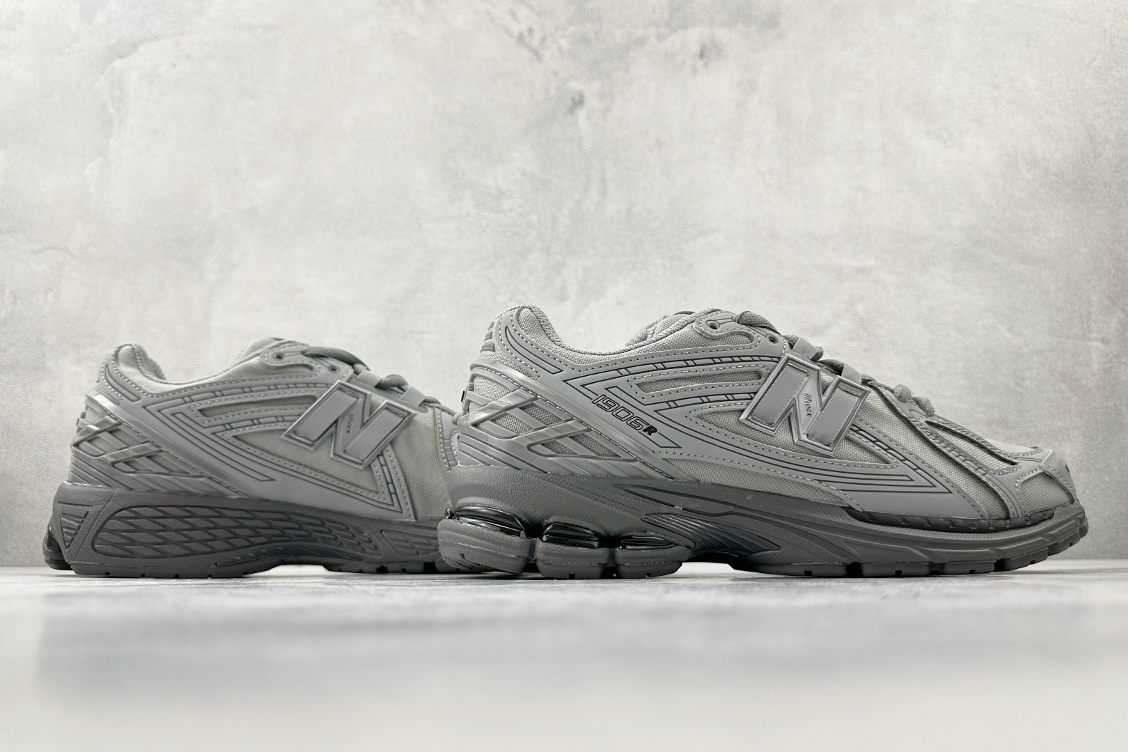 纯原出品 New Balance NB 1906R 灰色 U1906RJR