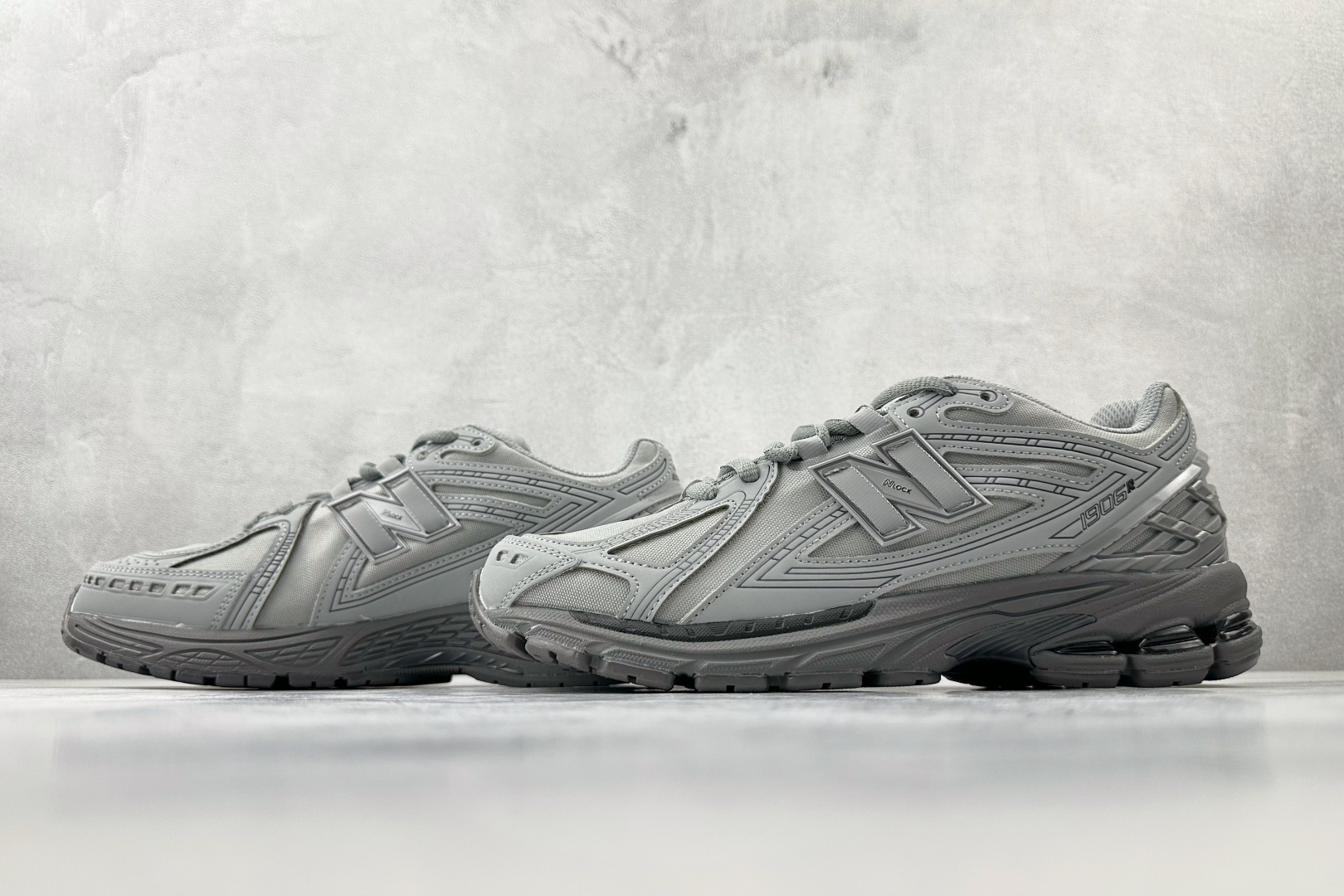 纯原出品 New Balance NB 1906R 灰色 U1906RJR