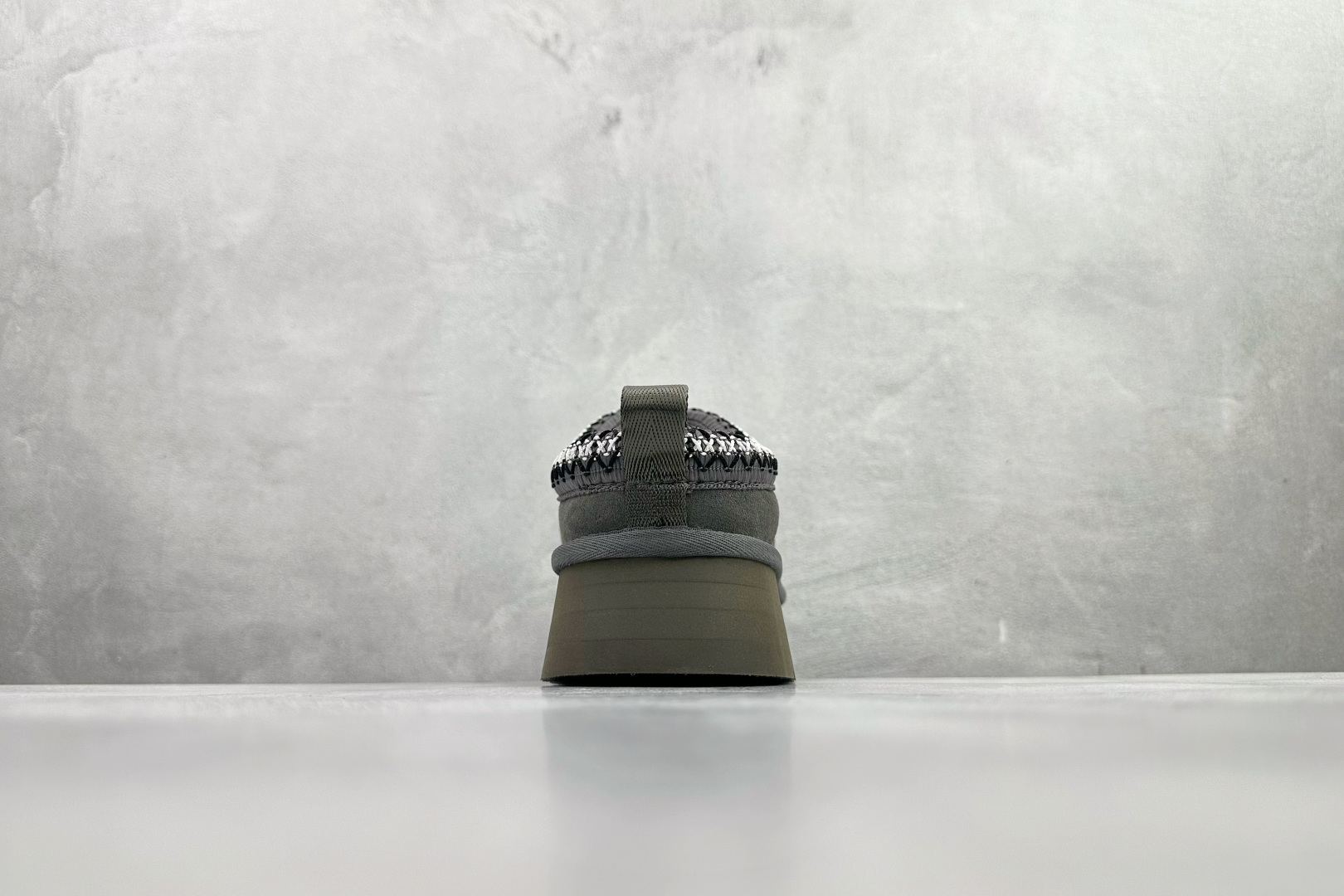 UGG Tazz 灰色 1122553-GREY UGG Tazz 灰色 1122553-GREY