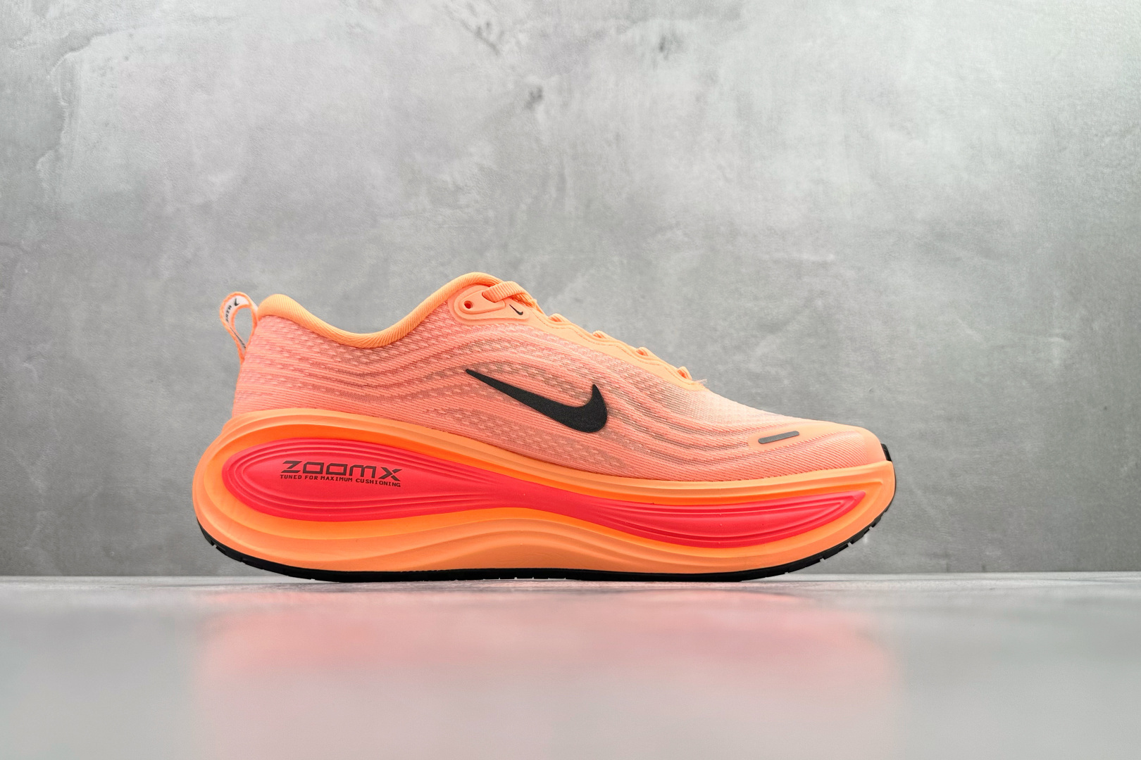 GT 【纯原】全套数据私模 Nike Vomero Plus 橙色货号：HV8150-801尺码：39 