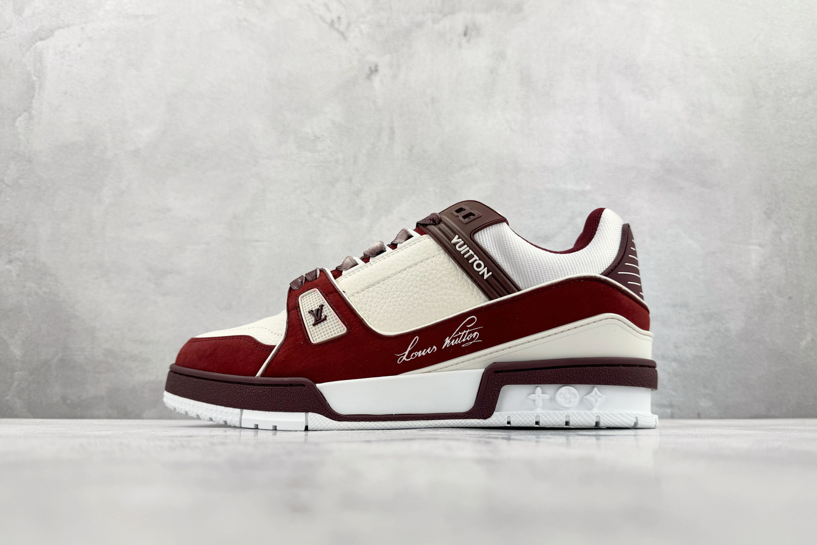 顶级纯原 LOUIS VUITTTrainer 红色 1ADHBO