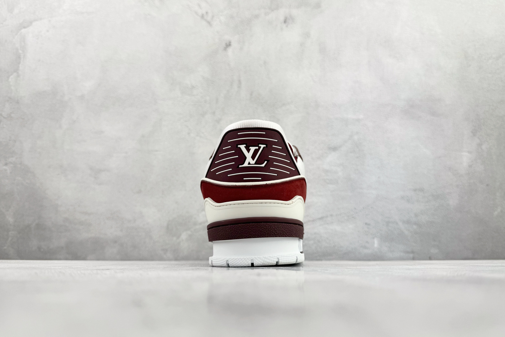 顶级纯原 LOUIS VUITTTrainer 红色 1ADHBO