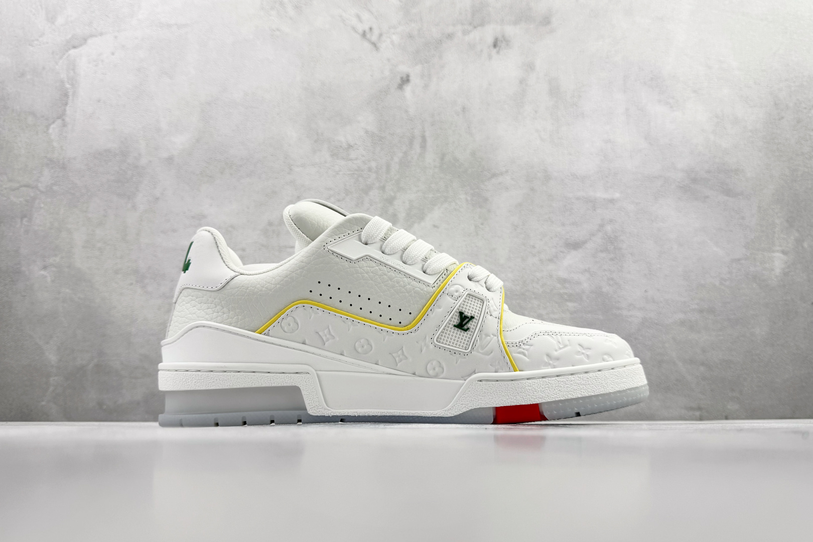 顶级纯原 LOUIS VUITTTrainer 白黄蓝 1AHPJS 顶级纯原 LOUIS VUITTTrainer 白黄蓝 1AHPJS