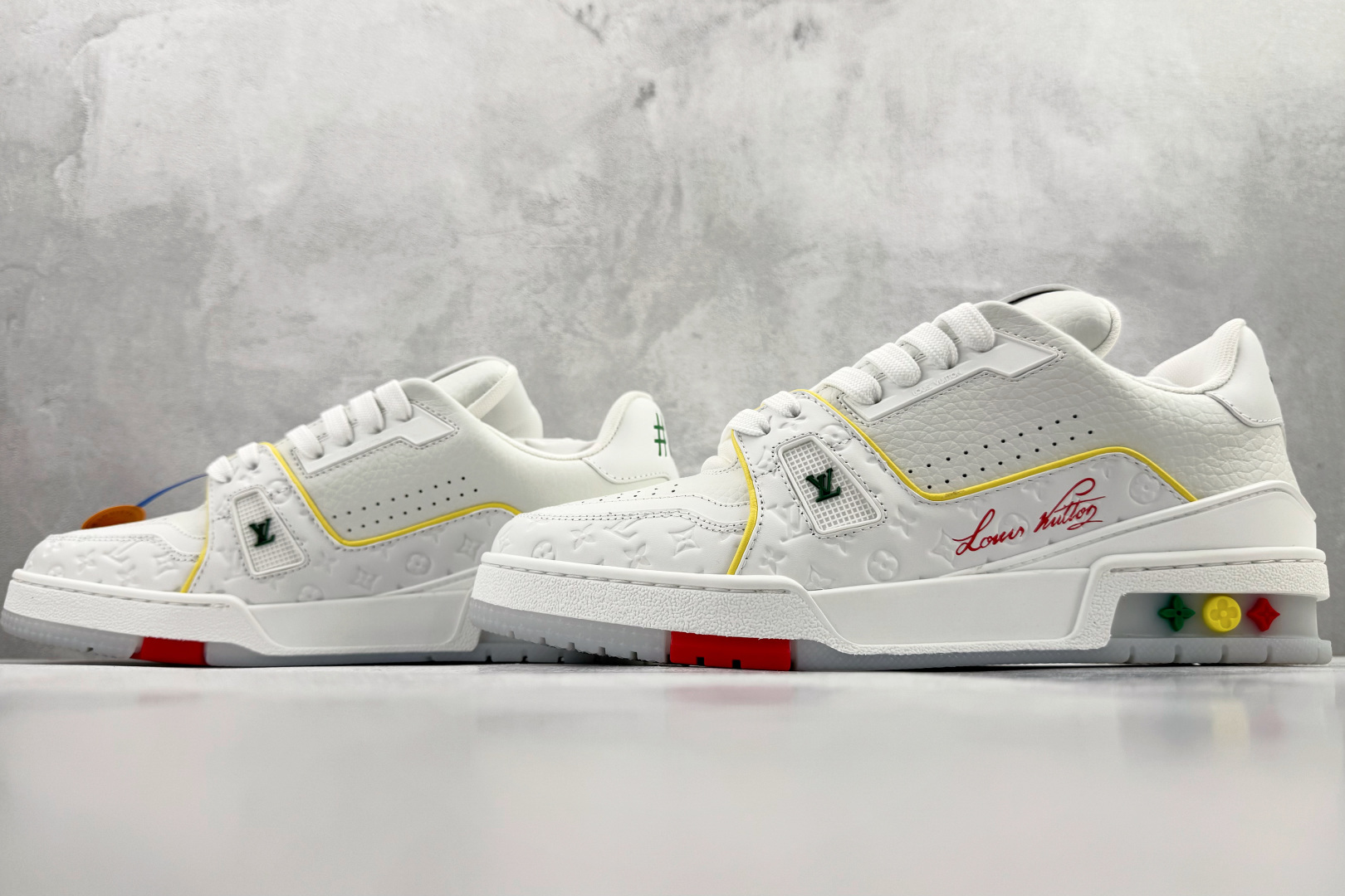 顶级纯原 LOUIS VUITTTrainer 白黄蓝 1AHPJS 顶级纯原 LOUIS VUITTTrainer 白黄蓝 1AHPJS