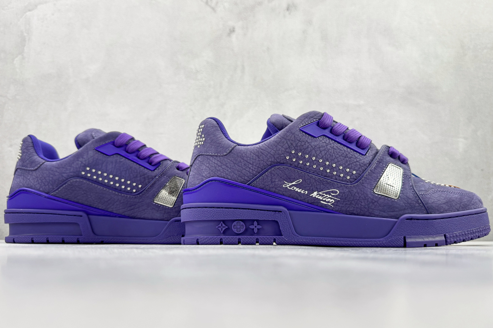 顶级纯原 LOUIS VUITTTrainer 紫色 1ADHAE