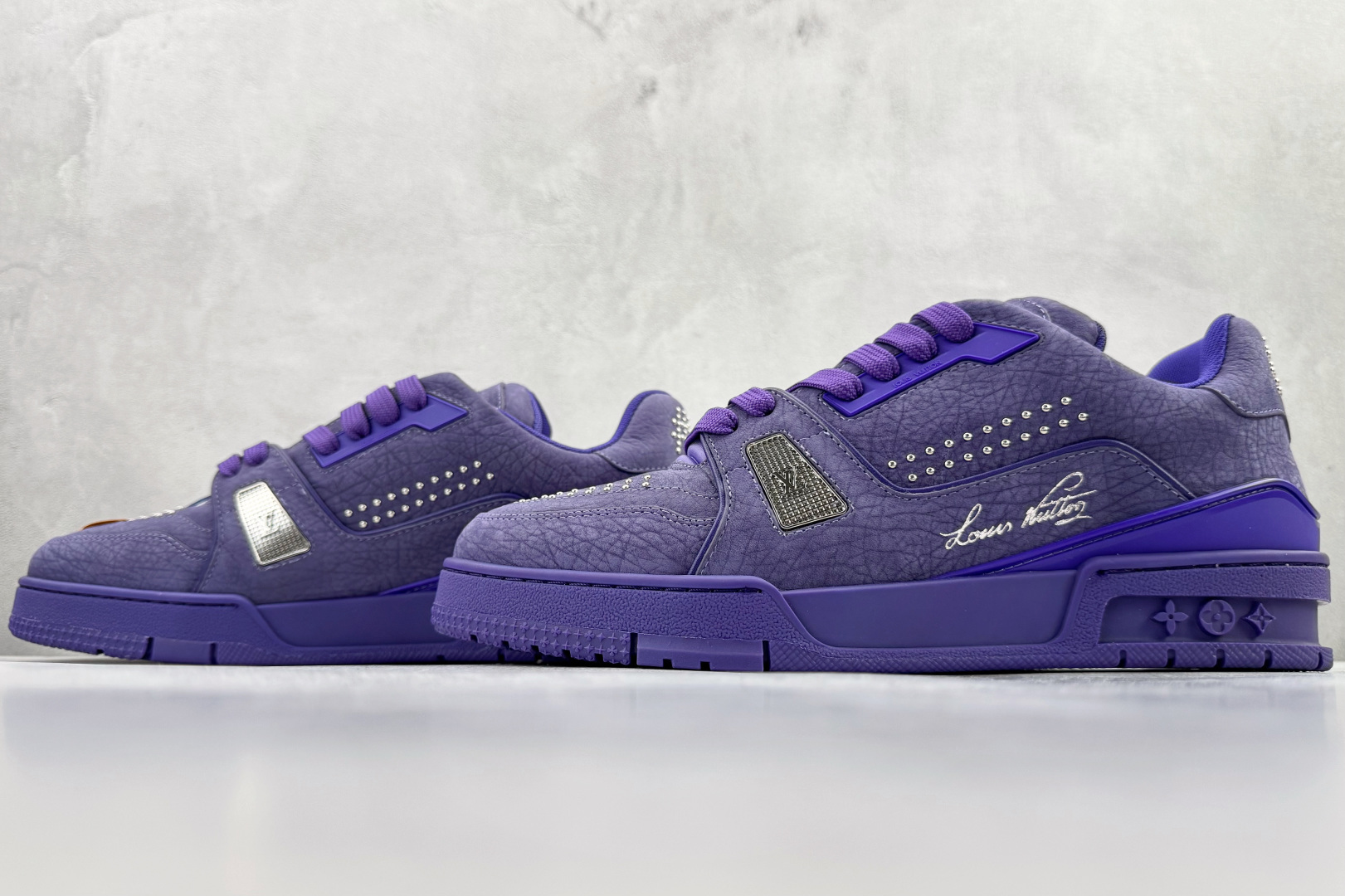 顶级纯原 LOUIS VUITTTrainer 紫色 1ADHAE