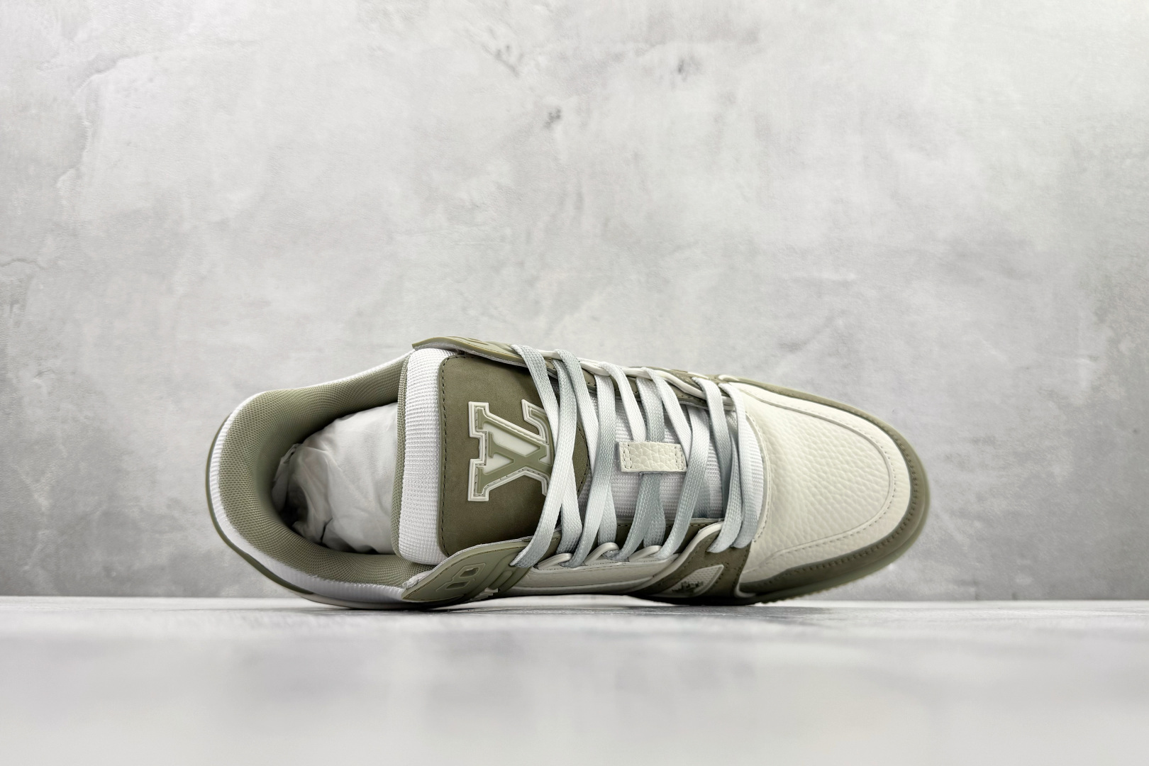 顶级纯原 LOUIS VUITTTrainer 浅绿色 1ADHC9