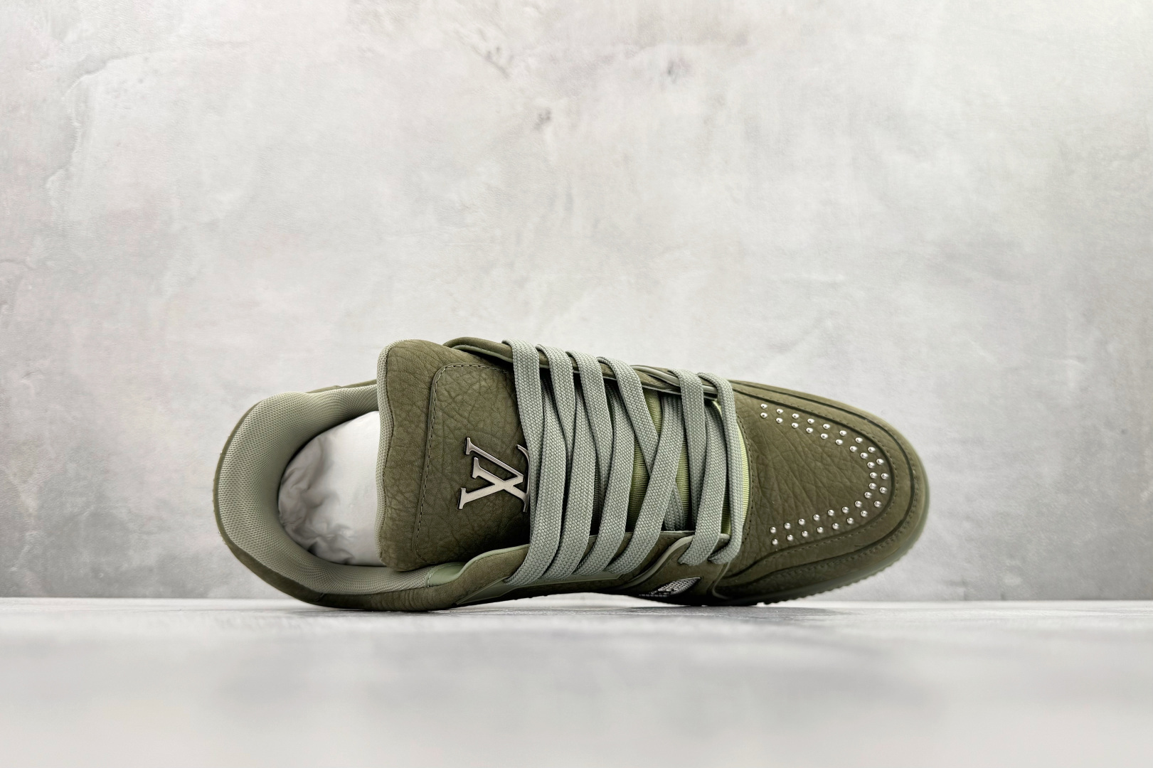 顶级纯原 LOUIS VUITTTrainer 绿色 1ADHA0