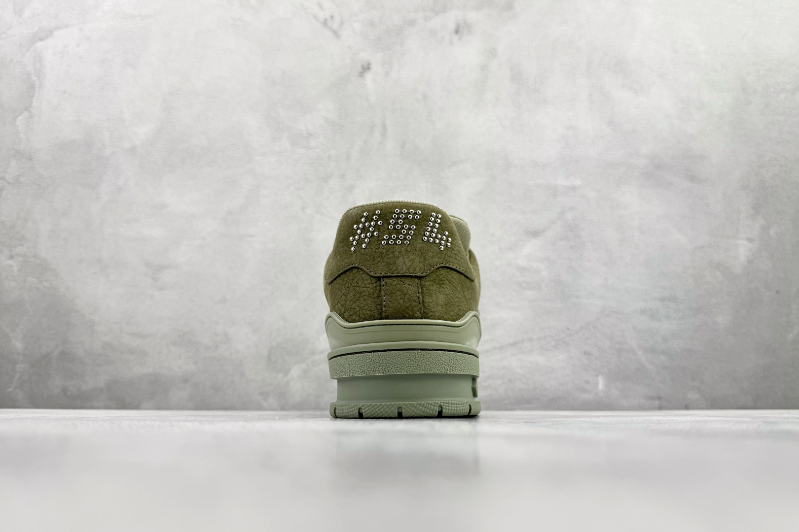 顶级纯原 LOUIS VUITTTrainer 绿色 1ADHA0