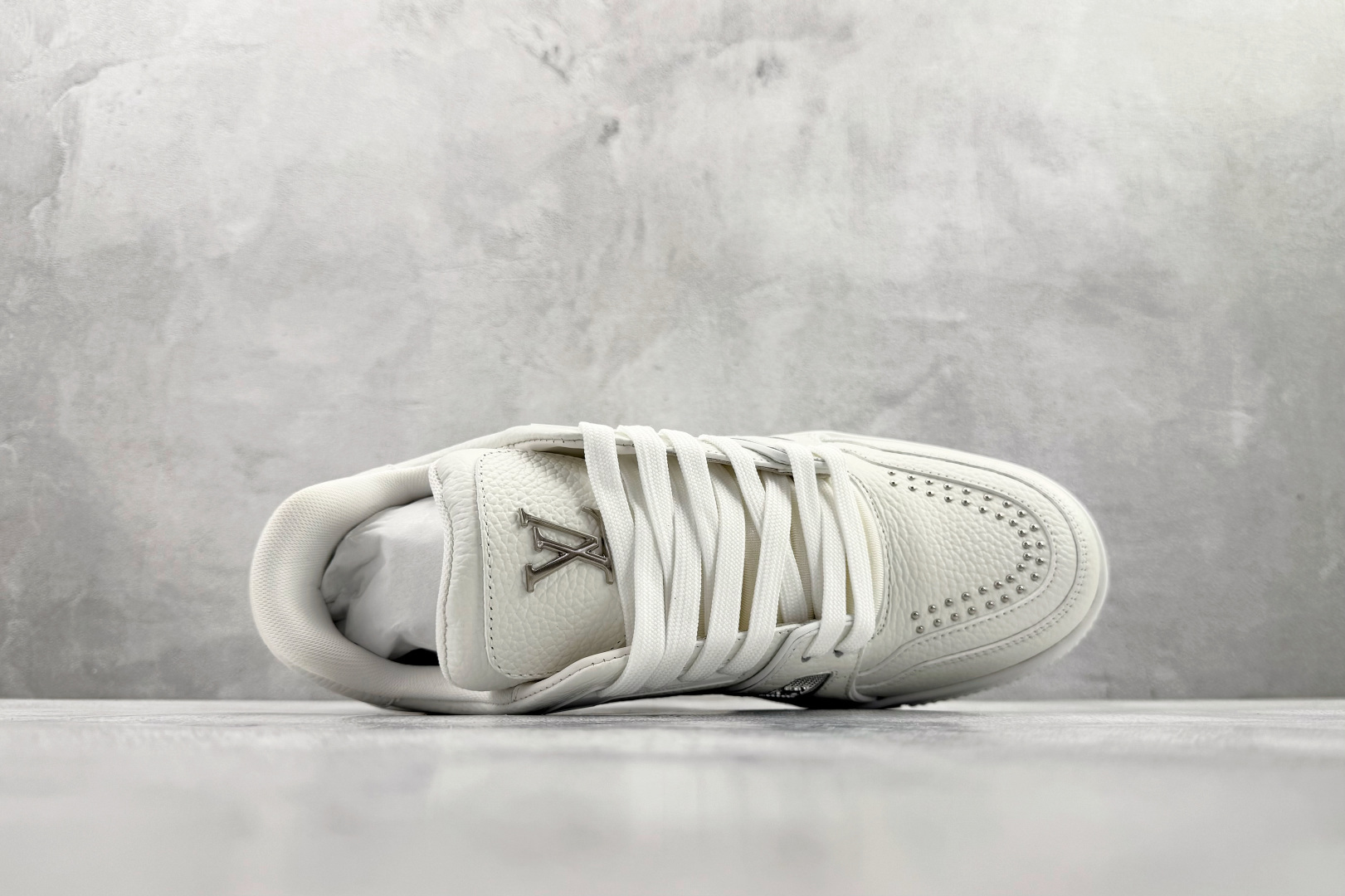 顶级纯原 LOUIS VUITTTrainer 白色 1ADDBW