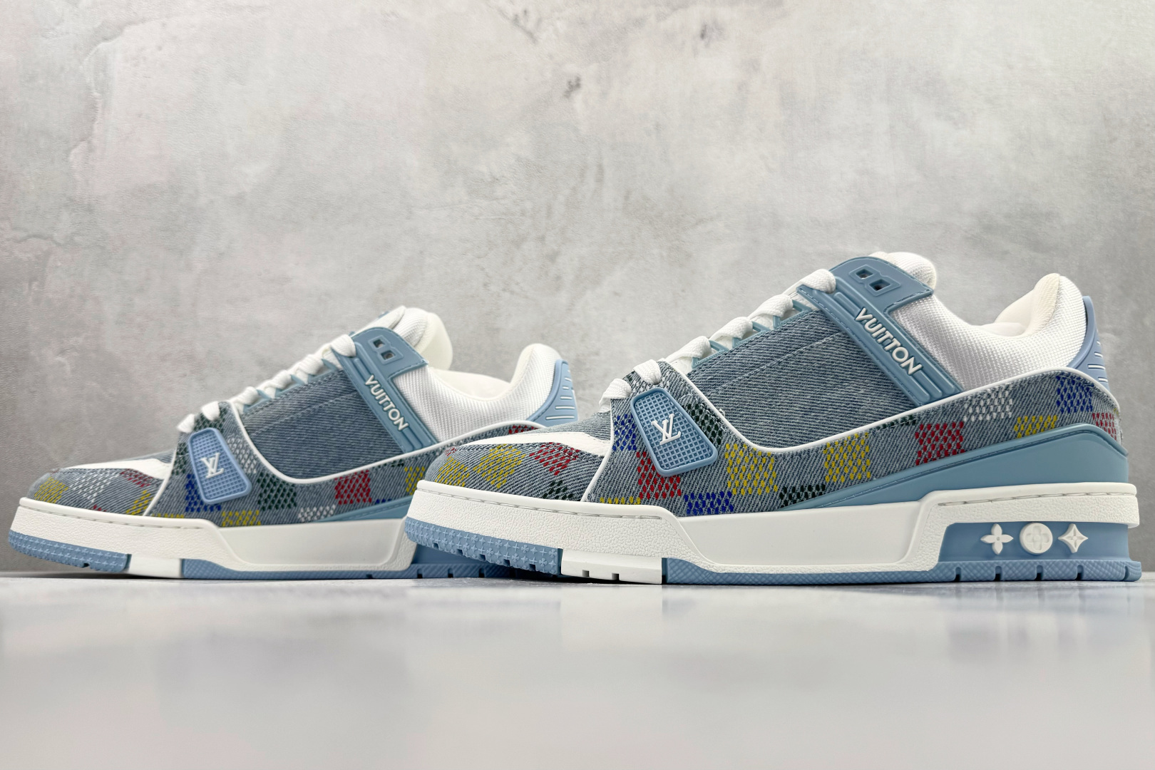 顶级纯原 LOUIS VUITTTrainer 蓝色 1AHCYB 顶级纯原 LOUIS VUITTTrainer 蓝色 1AHCYB