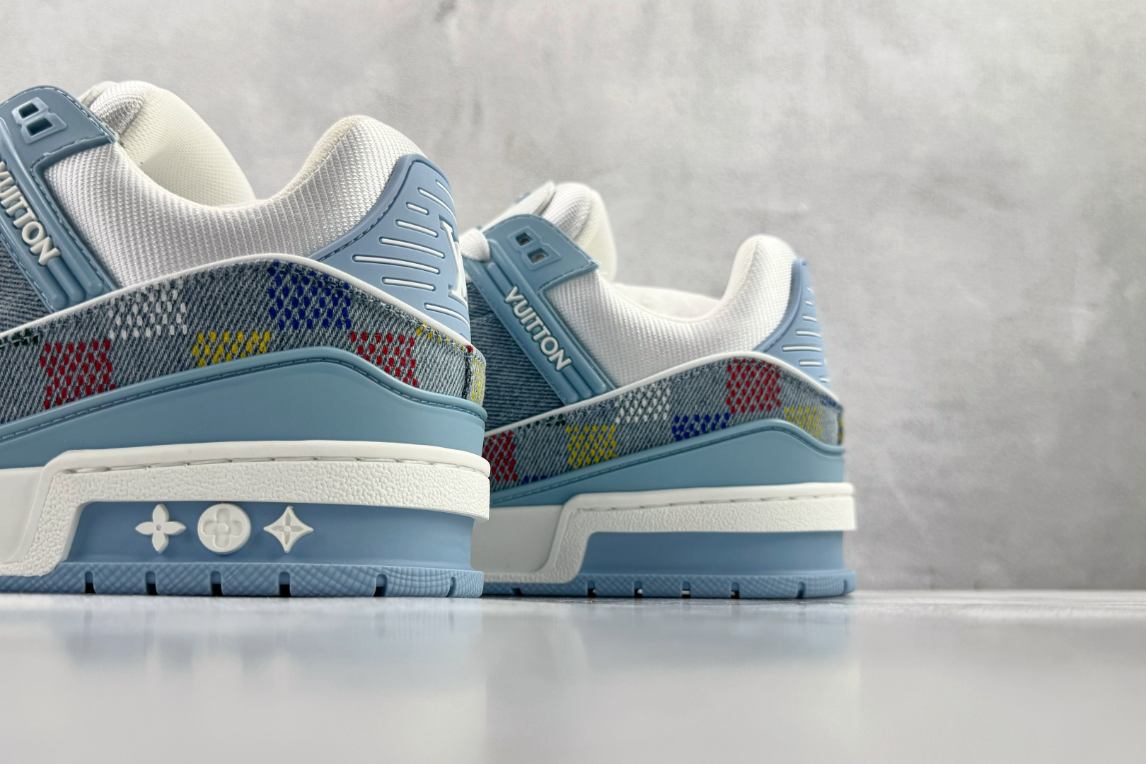 顶级纯原 LOUIS VUITTTrainer 蓝色 1AHCYB 顶级纯原 LOUIS VUITTTrainer 蓝色 1AHCYB