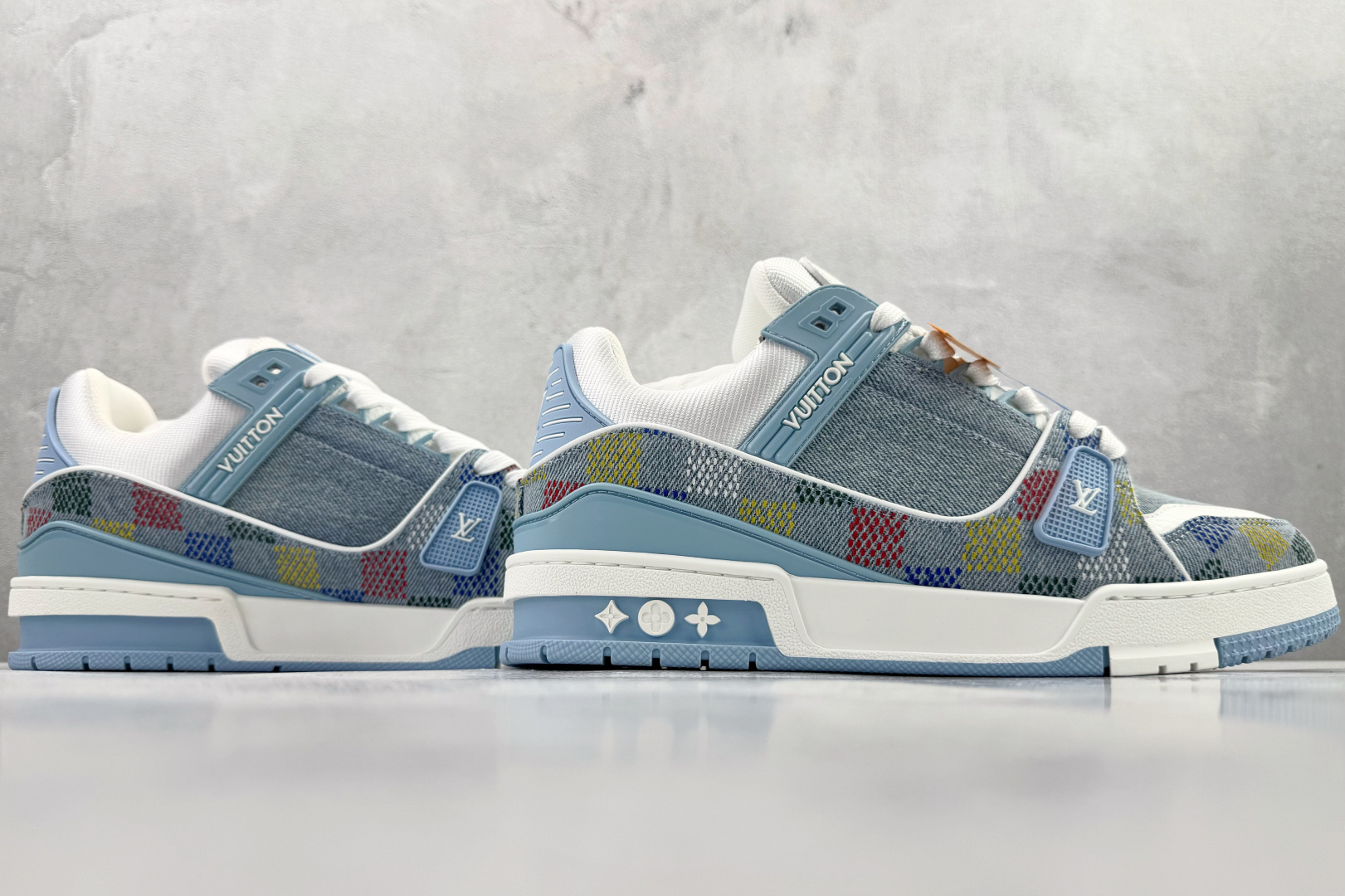 顶级纯原 LOUIS VUITTTrainer 蓝色 1AHCYB 顶级纯原 LOUIS VUITTTrainer 蓝色 1AHCYB