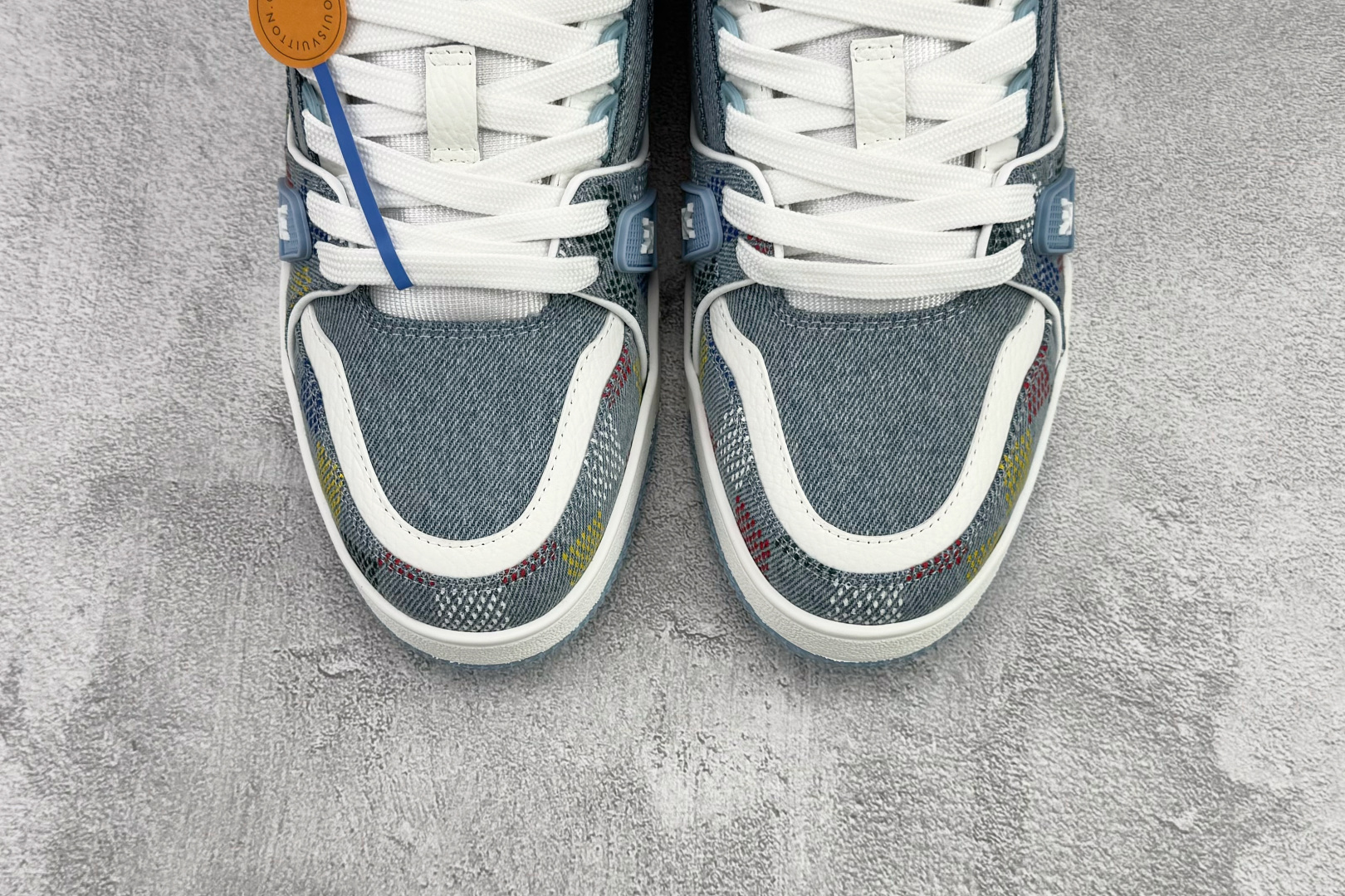 顶级纯原 LOUIS VUITTTrainer 蓝色 1AHCYB 顶级纯原 LOUIS VUITTTrainer 蓝色 1AHCYB