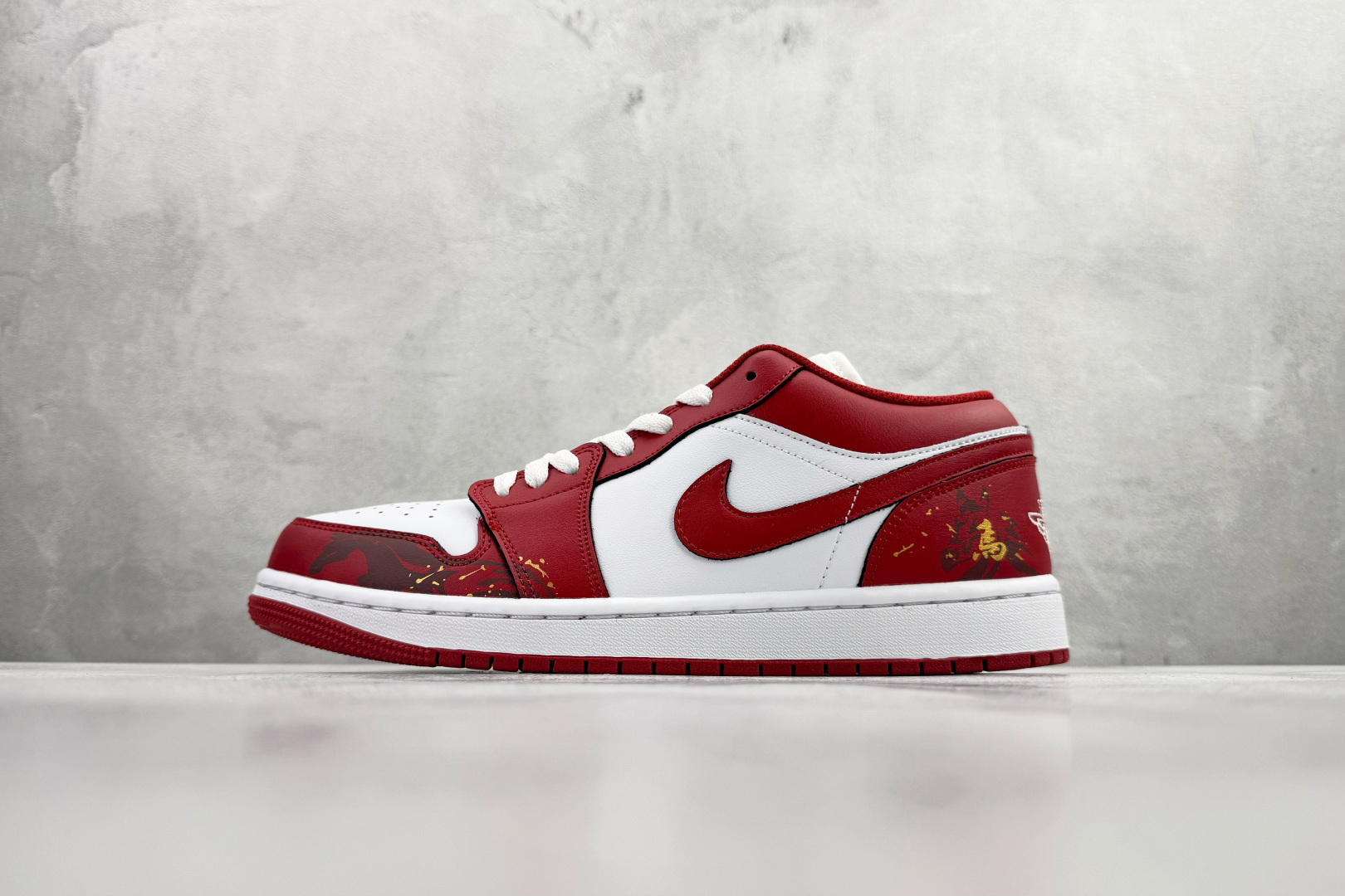 定制球鞋Jordan Air Jordan 1 Low 新春福马 红色 553558-166