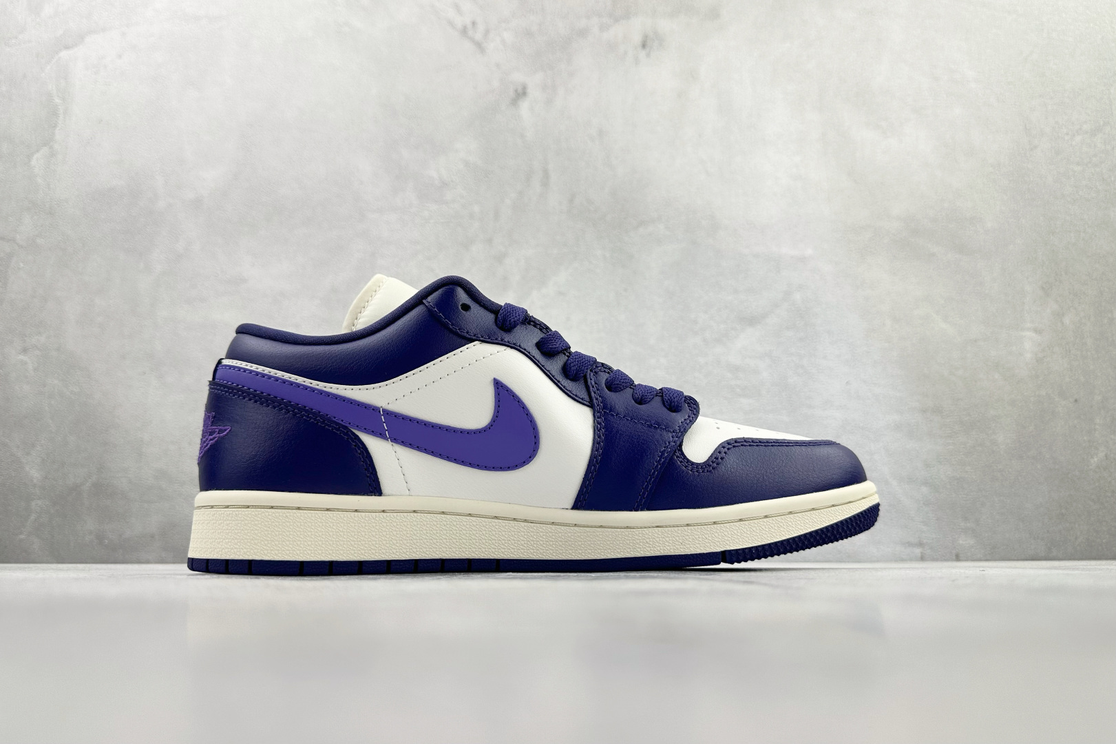 Jordan Air Jordan 1 low 帆白紫 DC0774-502