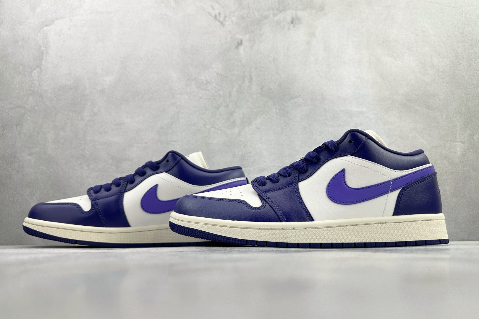 Jordan Air Jordan 1 low 帆白紫 DC0774-502