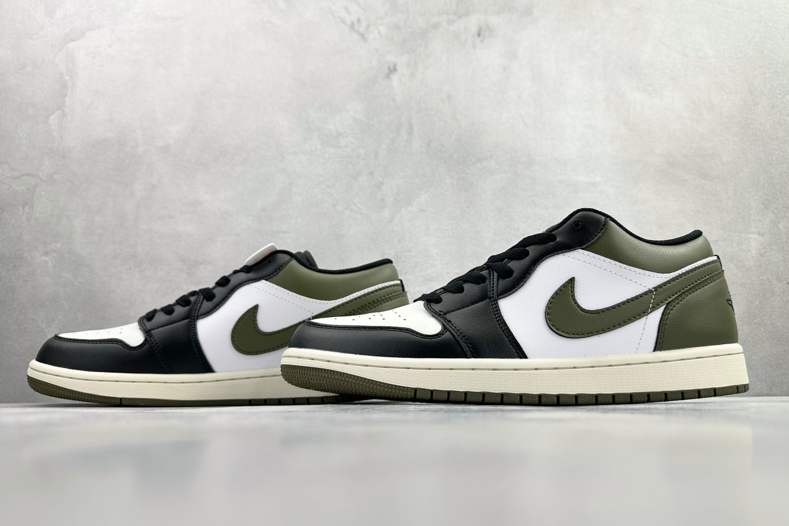 Jordan Air Jordan 1 Low 新黑绿脚趾 553560-092