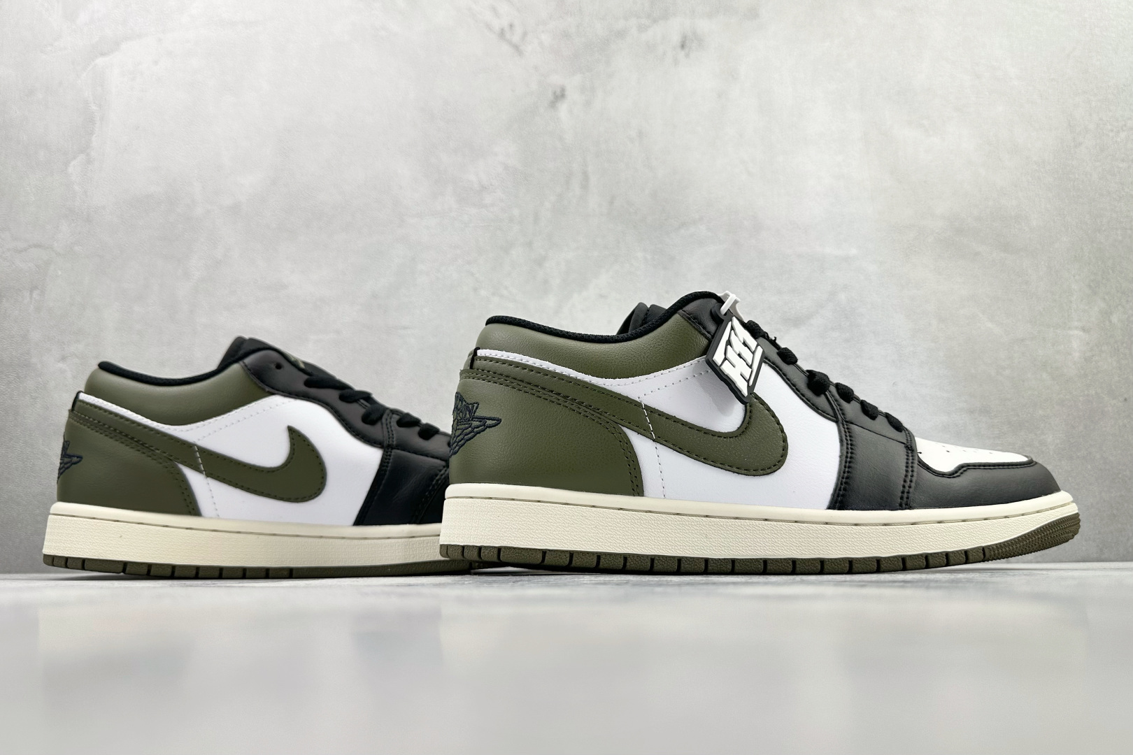 Jordan Air Jordan 1 Low 新黑绿脚趾 553560-092