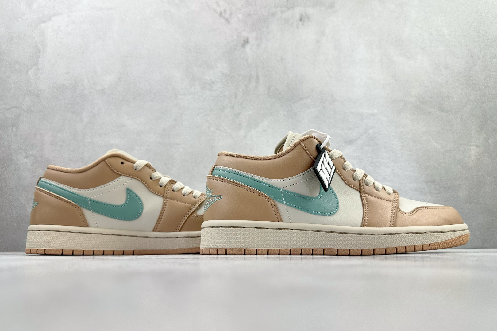 Jordan Air Jordan 1 米橙 DC0774-130 Jordan Air Jordan 1 米橙 DC0774-130