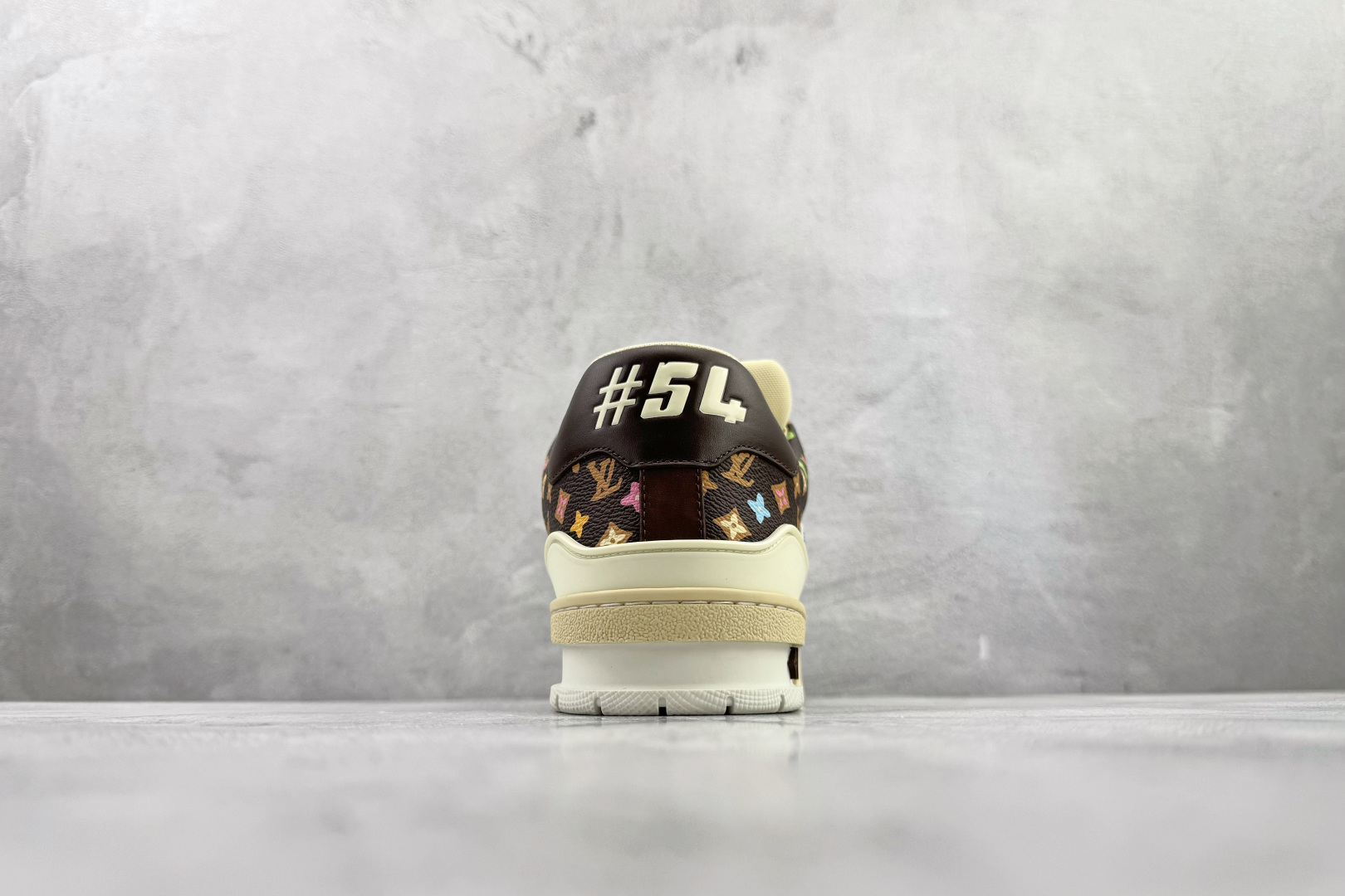 顶级纯原 Tyler x LOUIS VUITTTrainer 棕色 1ACXB1-莆田鞋,莆田鞋货源,高仿鞋,高仿鞋货源,安福档口,莆田高仿鞋,莆田鞋批发,高仿鞋批发,莆田高仿运动鞋,高仿运动鞋,莆田运动鞋 顶级纯原 Tyler x LOUIS VUITTTrainer 棕色 1ACXB1