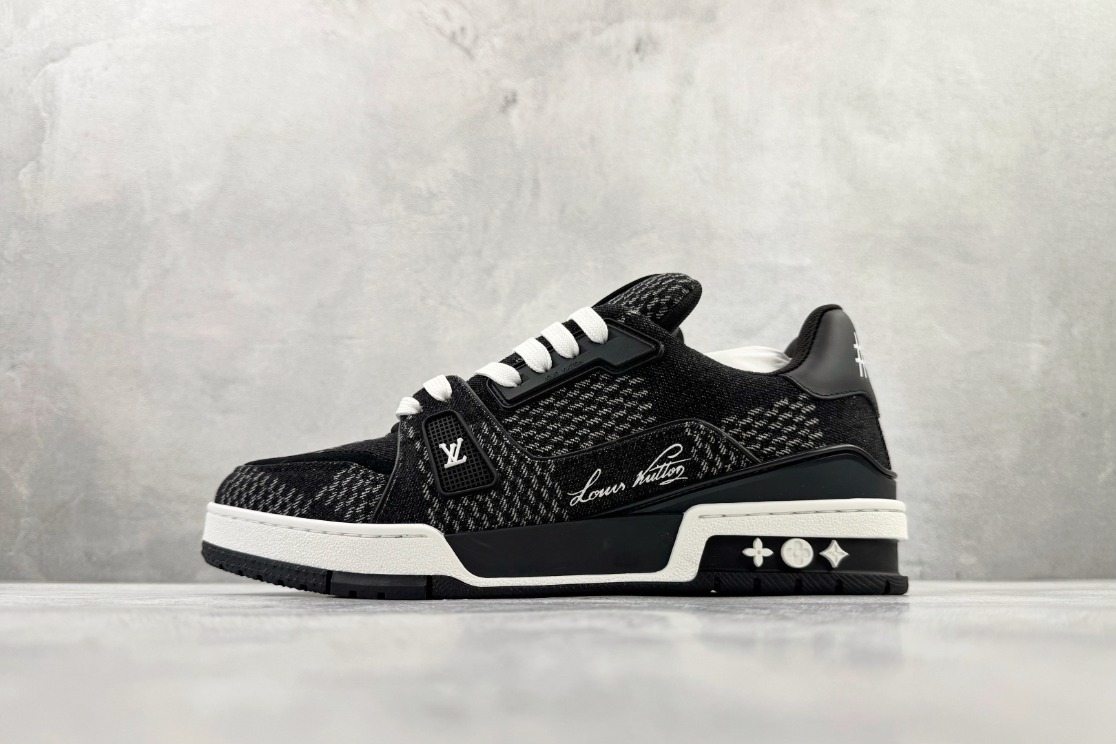 顶级纯原 LOUIS VUITTTrainer 黑色 1AD6DX