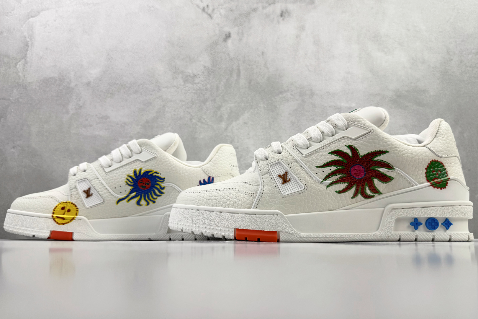 顶级纯原 草间弥生/Yayoi Kusama x LOUIS VUITTTrainer 白色 1ABD3E-莆田鞋,莆田鞋货源,高仿鞋,高仿鞋货源,安福档口,莆田高仿鞋,莆田鞋批发,高仿鞋批发,莆田高仿运动鞋,高仿运动鞋,莆田运动鞋 顶级纯原 草间弥生/Yayoi Kusama x LOUIS VUITTTrainer 白色 1ABD3E