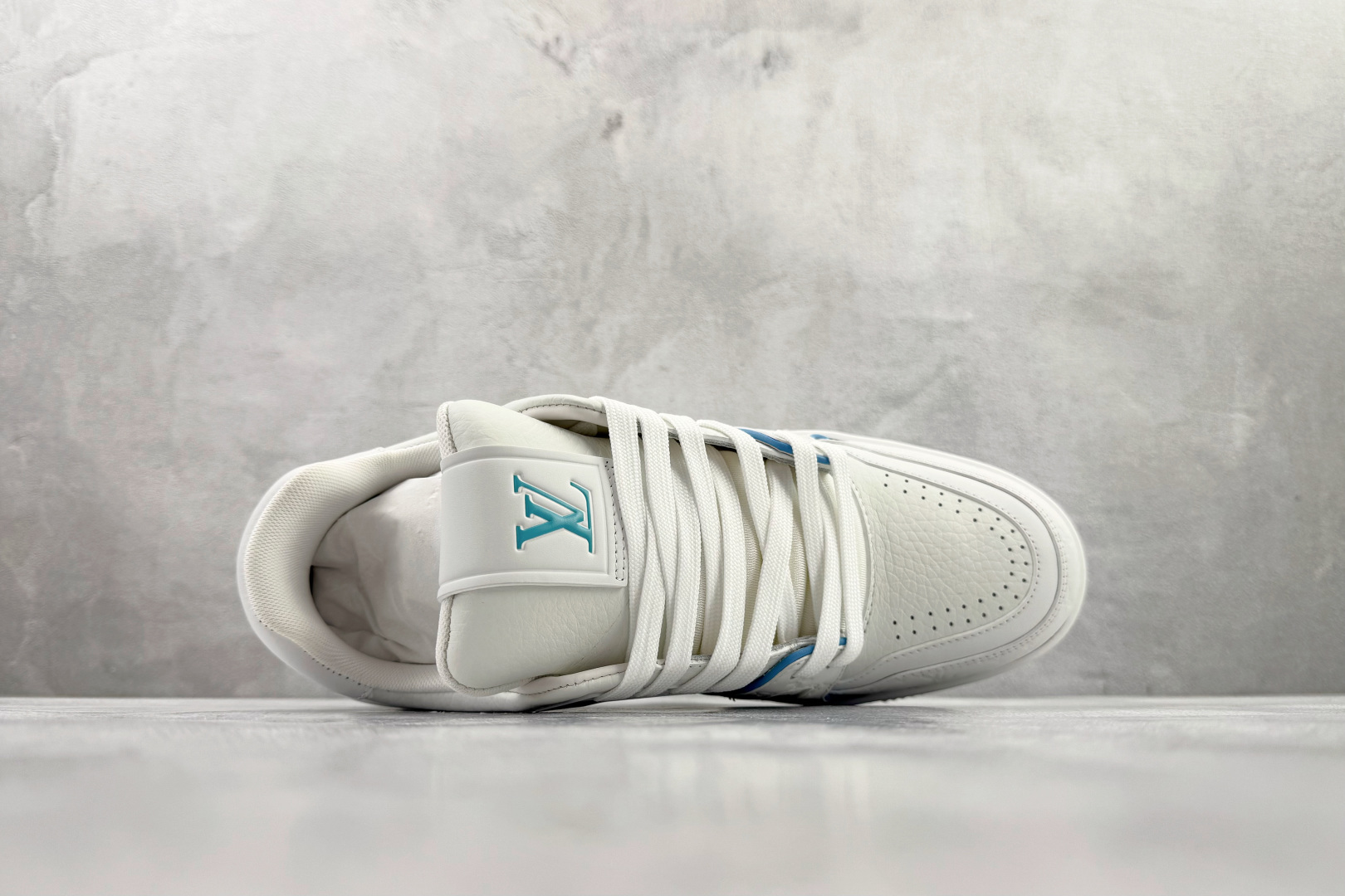 顶级纯原 LOUIS VUITTTrainer 白蓝紫 1APHLB